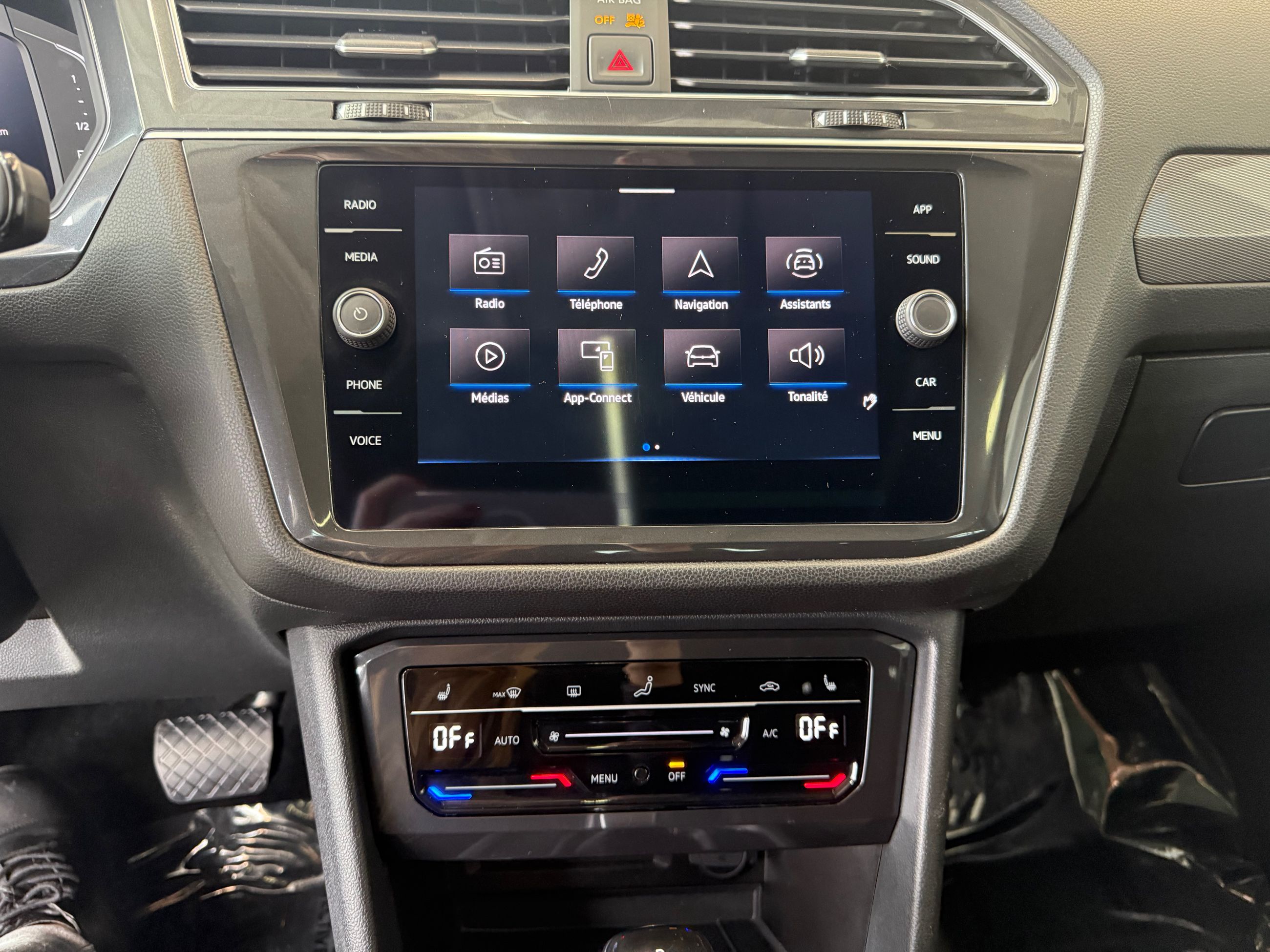 Volkswagen Tiguan Comfortline TOIT OUVRANT PANORAMIQUE 2022 POSSIBILITÉ DE 0%