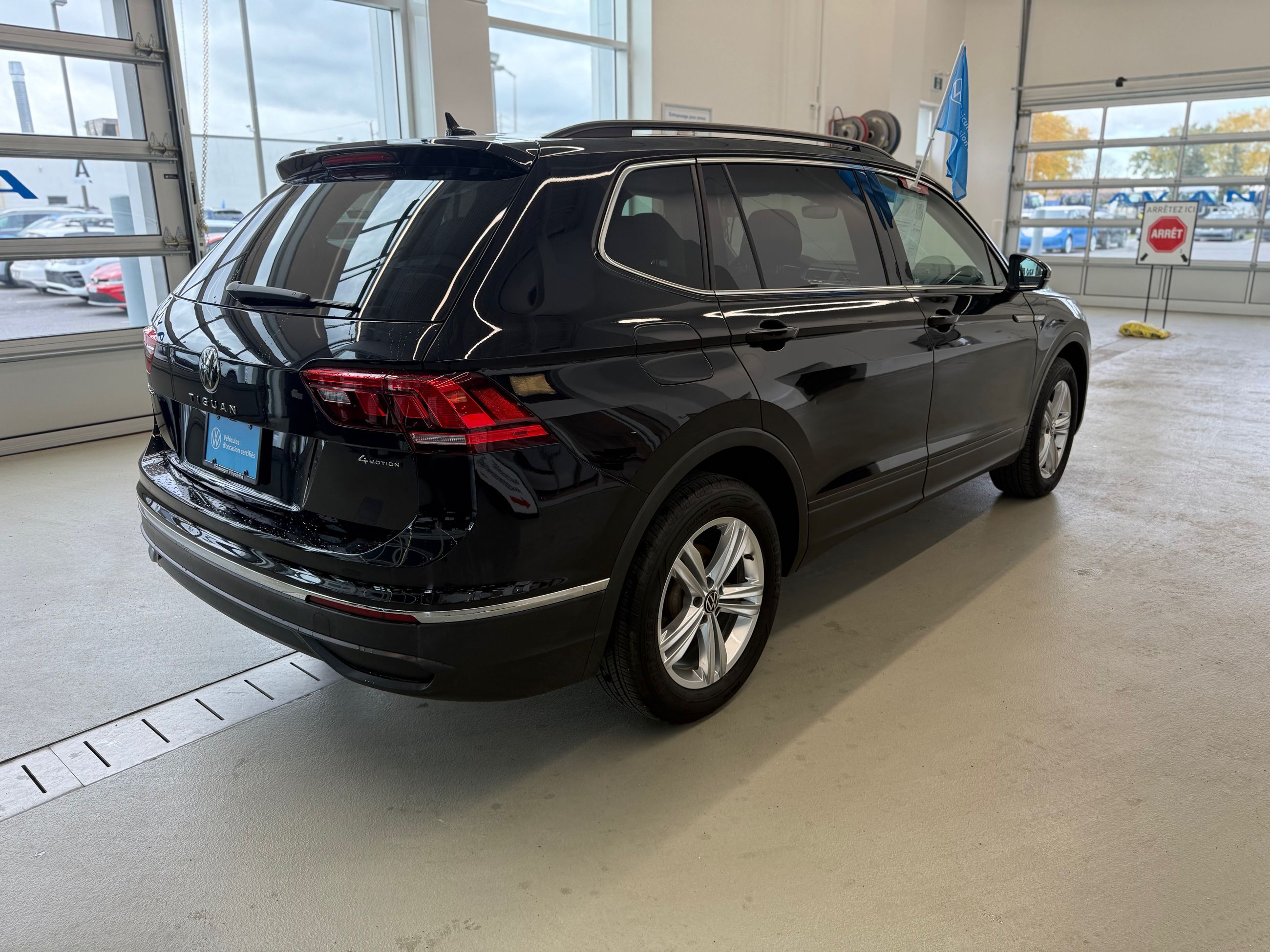 Volkswagen Tiguan Comfortline TOIT OUVRANT PANORAMIQUE 2022 POSSIBILITÉ DE 0%