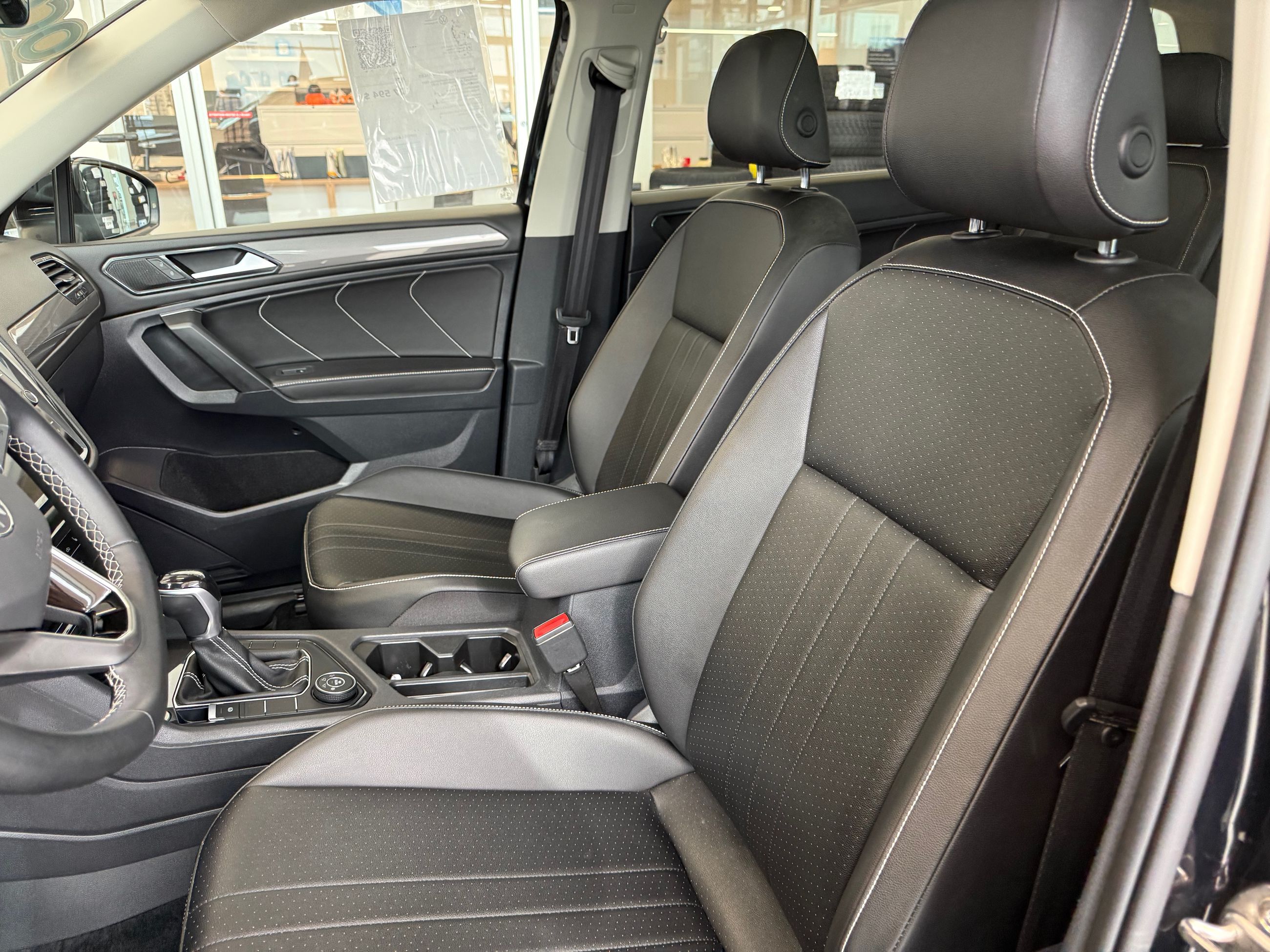 Volkswagen Tiguan Comfortline TOIT OUVRANT PANORAMIQUE 2022 POSSIBILITÉ DE 0%