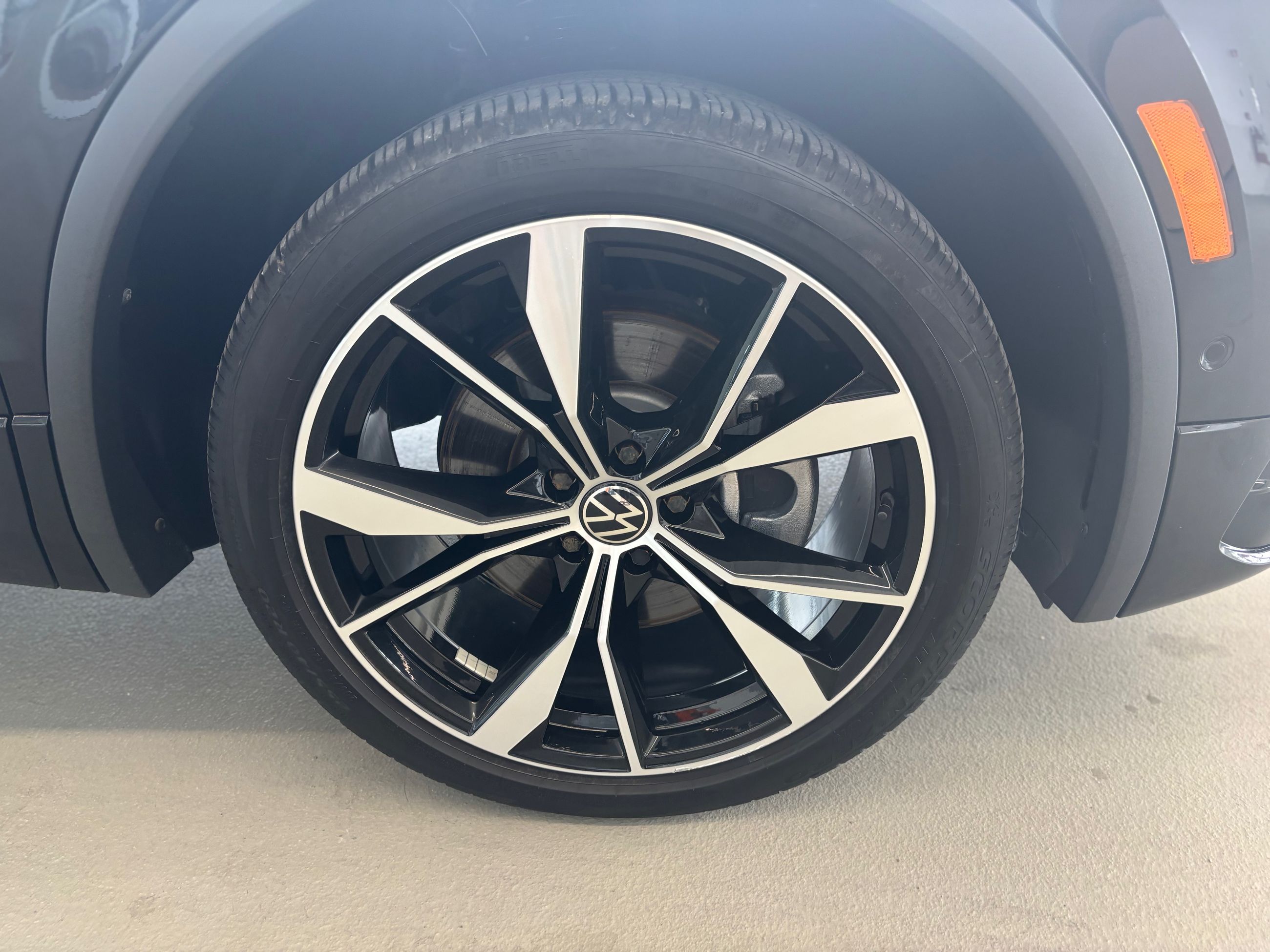 2023 Volkswagen Tiguan Highline R-Line TOIT PANO CUIR NAVIGATION