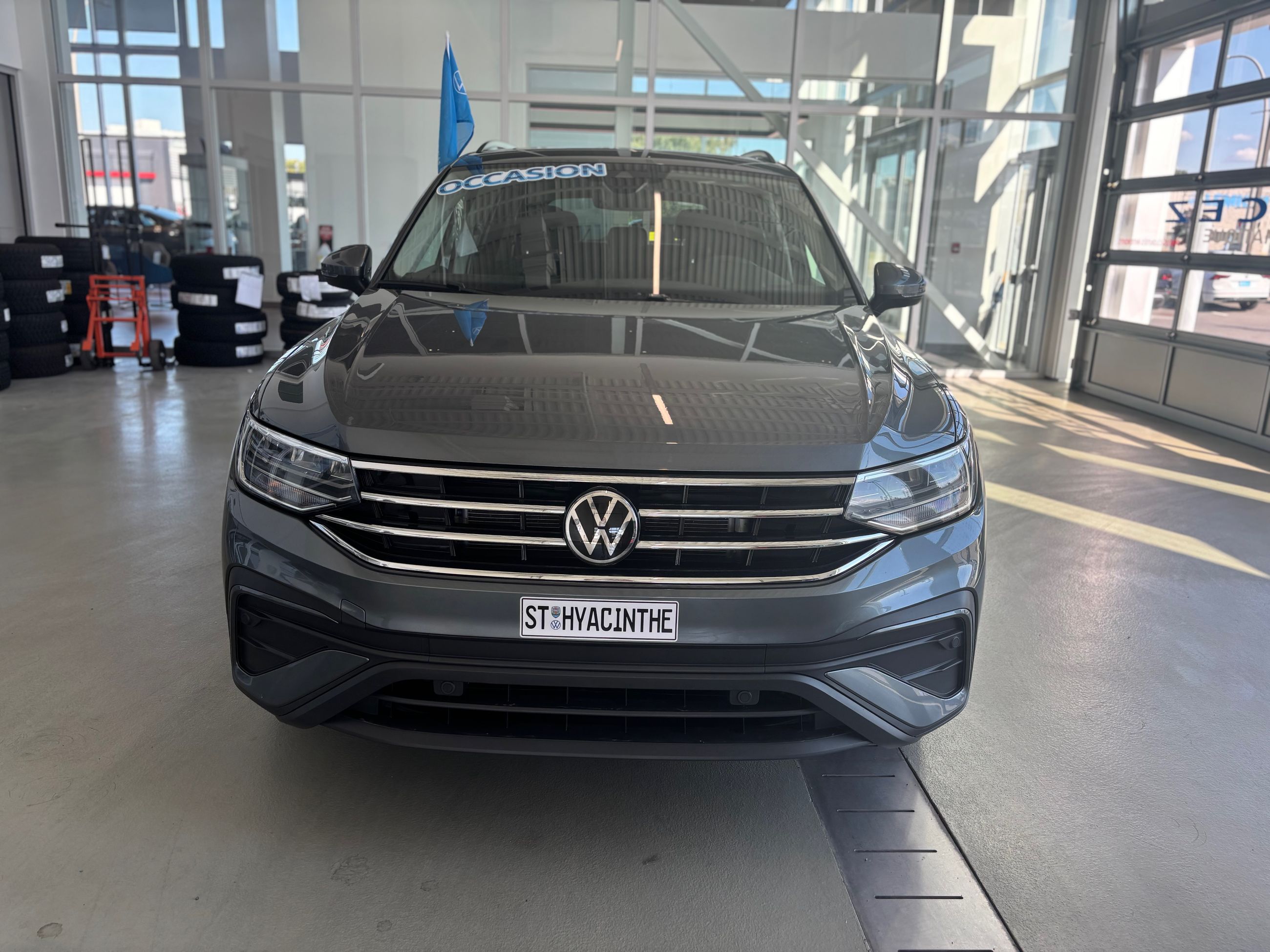 Volkswagen Tiguan Comfortline TOIT PANO SIMILICUIR AWD 2023 JAMAIS ACCIDENTÉ