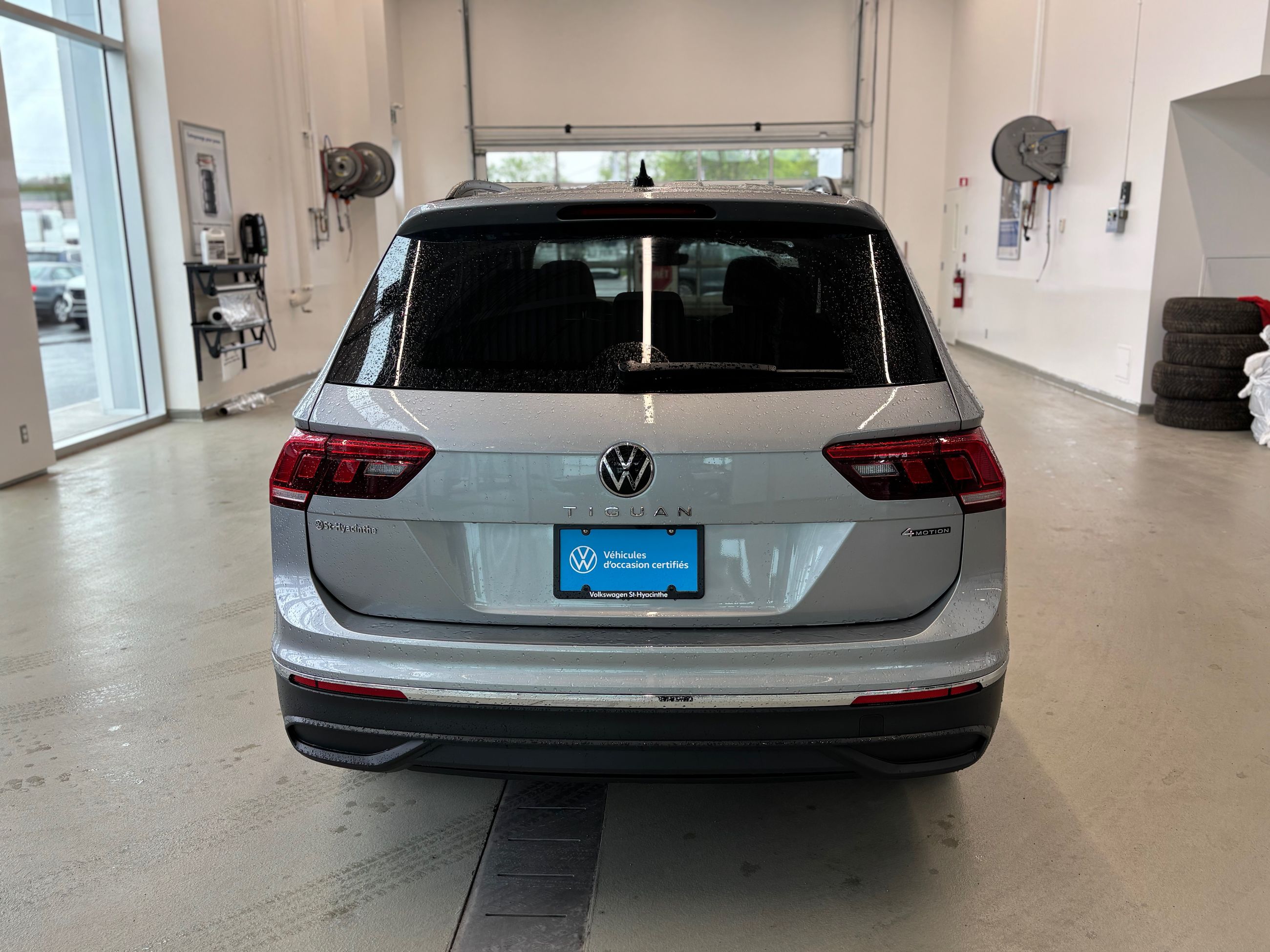 2024 Volkswagen Tiguan COMFORTLINE TOIT PANO SIMILI CUIR CARPLAY