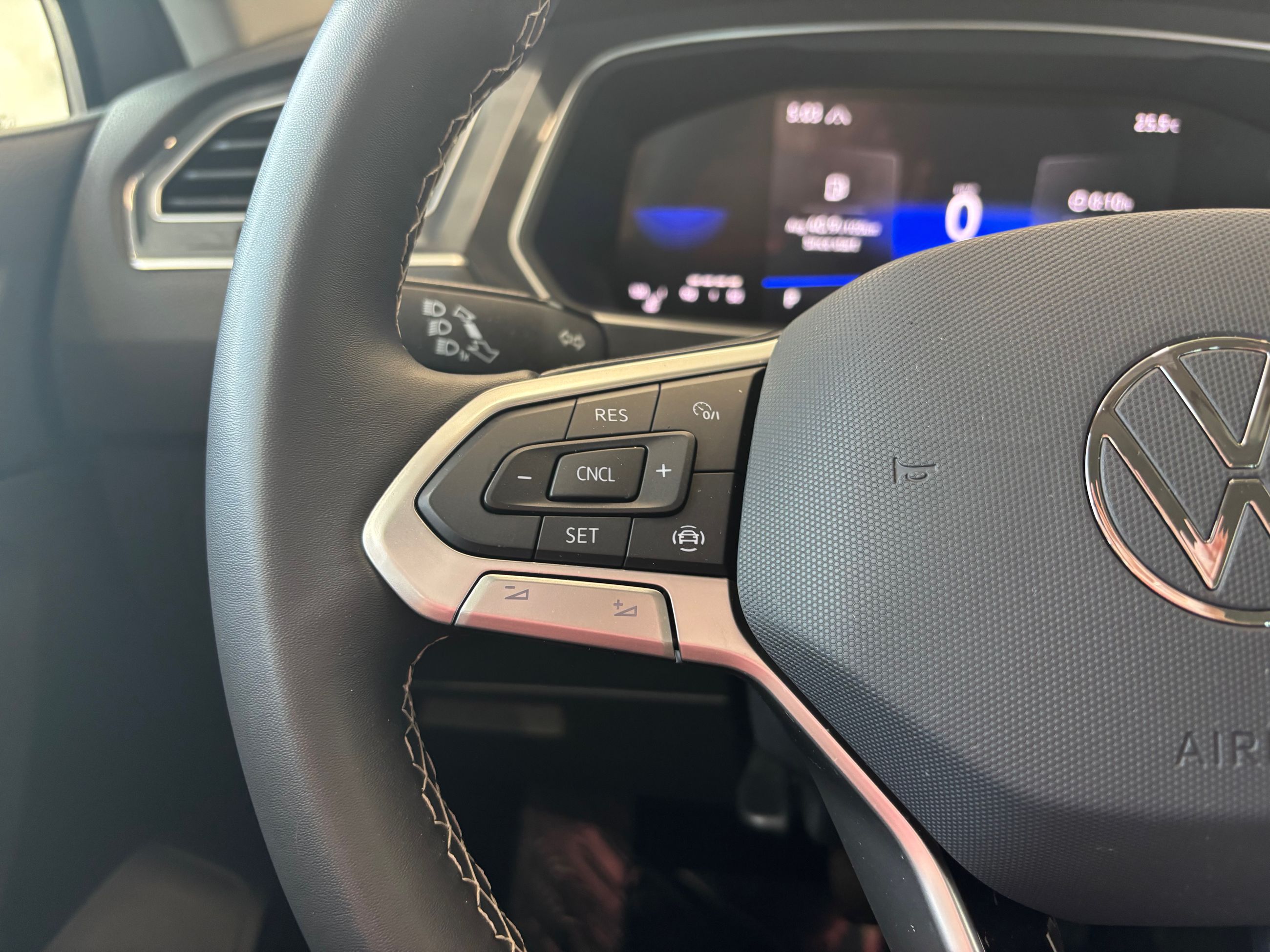 Volkswagen Tiguan Trendline 7 PASSAGERS 4MOTION CARPLAY 2024 7 PASSAGERS