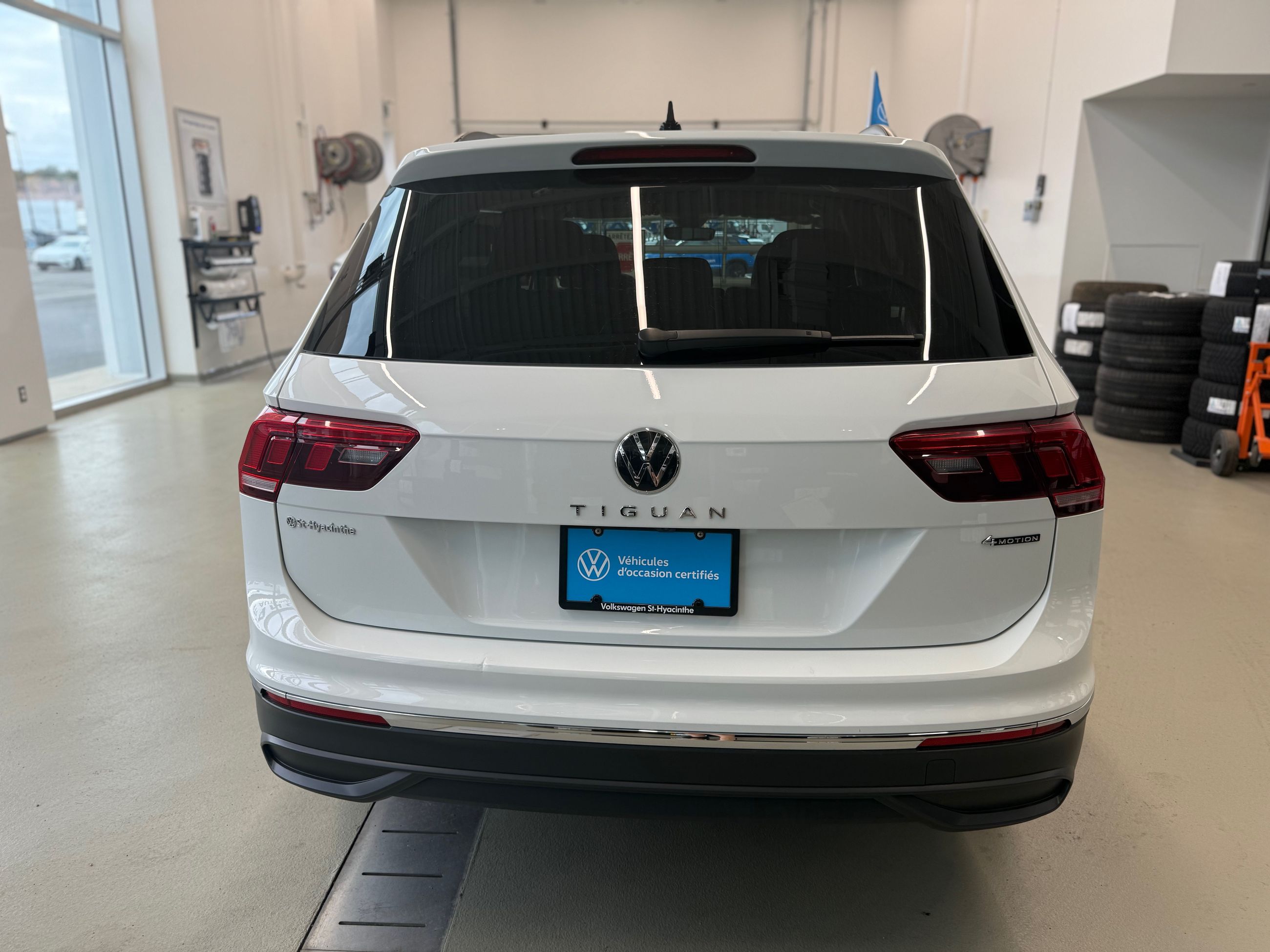2024 Volkswagen Tiguan Comfortline JAMAIS ACCIDENTÉ 7 PASSAGERS