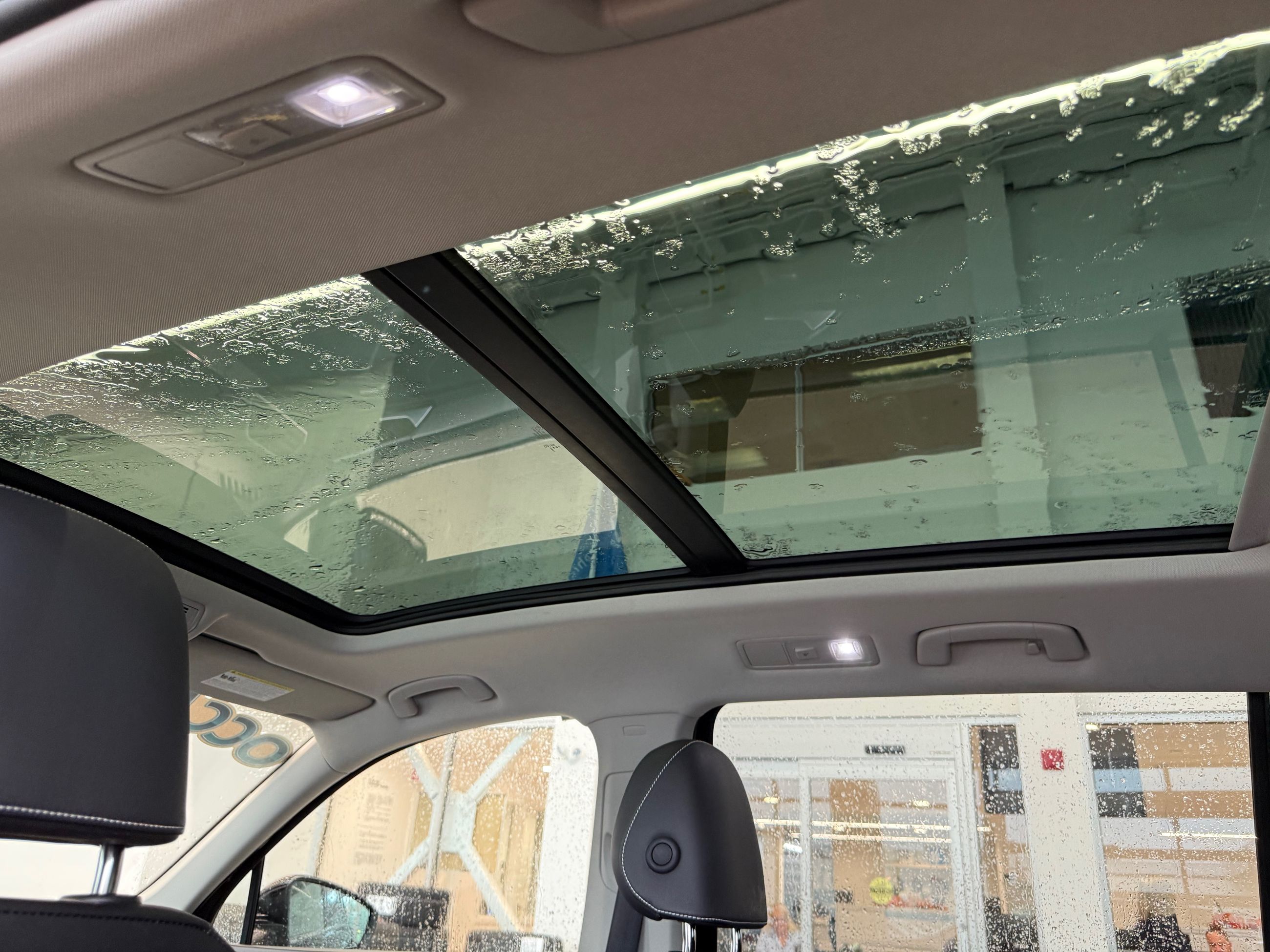 Volkswagen Tiguan Comfortline 7 PASSAGERS JAMAIS ACCIDENTÉ 2024 A PARTIR DE 4.39%