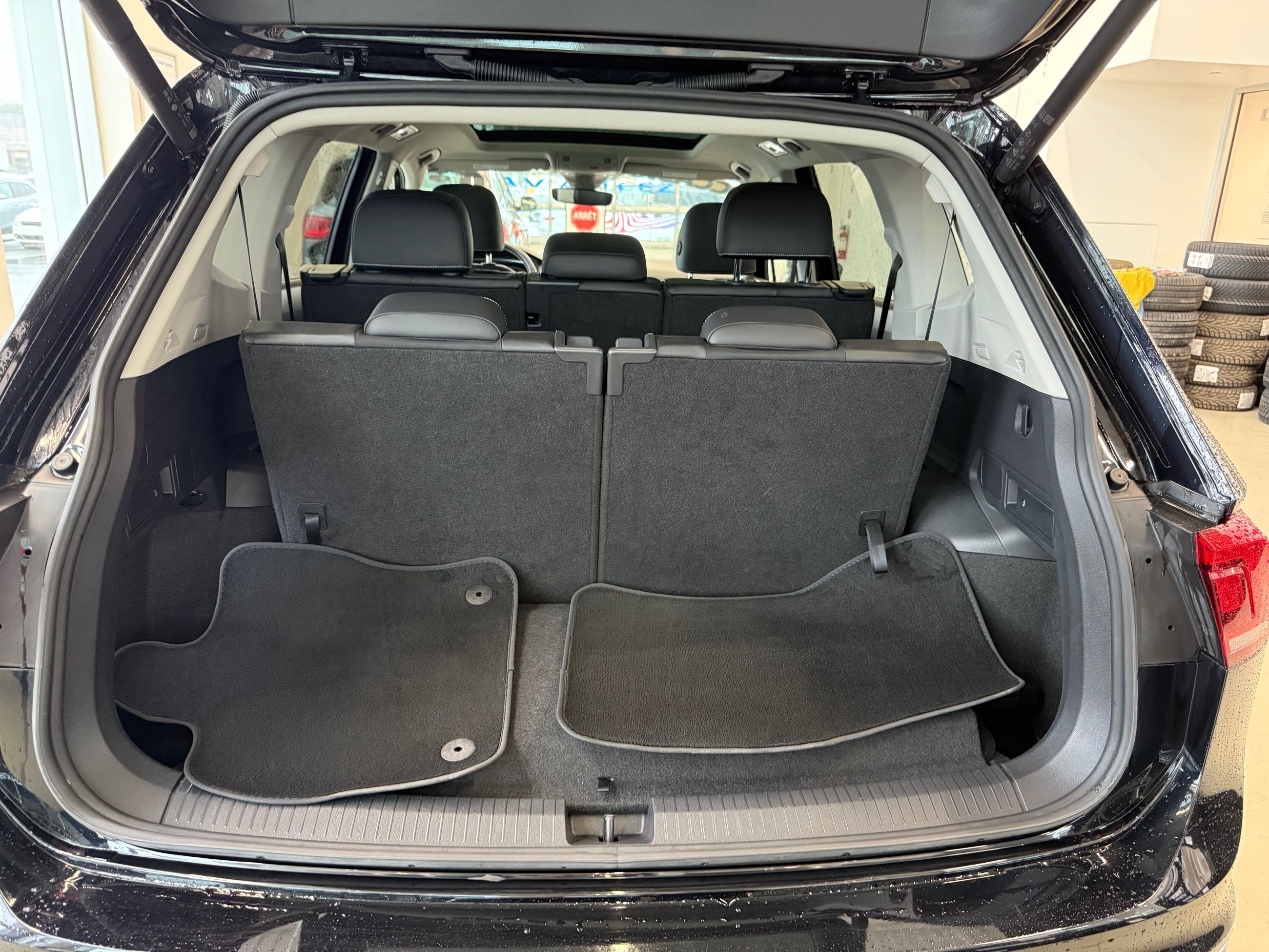 Volkswagen Tiguan Comfortline 7 PASSAGERS JAMAIS ACCIDENTÉ 2024 A PARTIR DE 4.39%