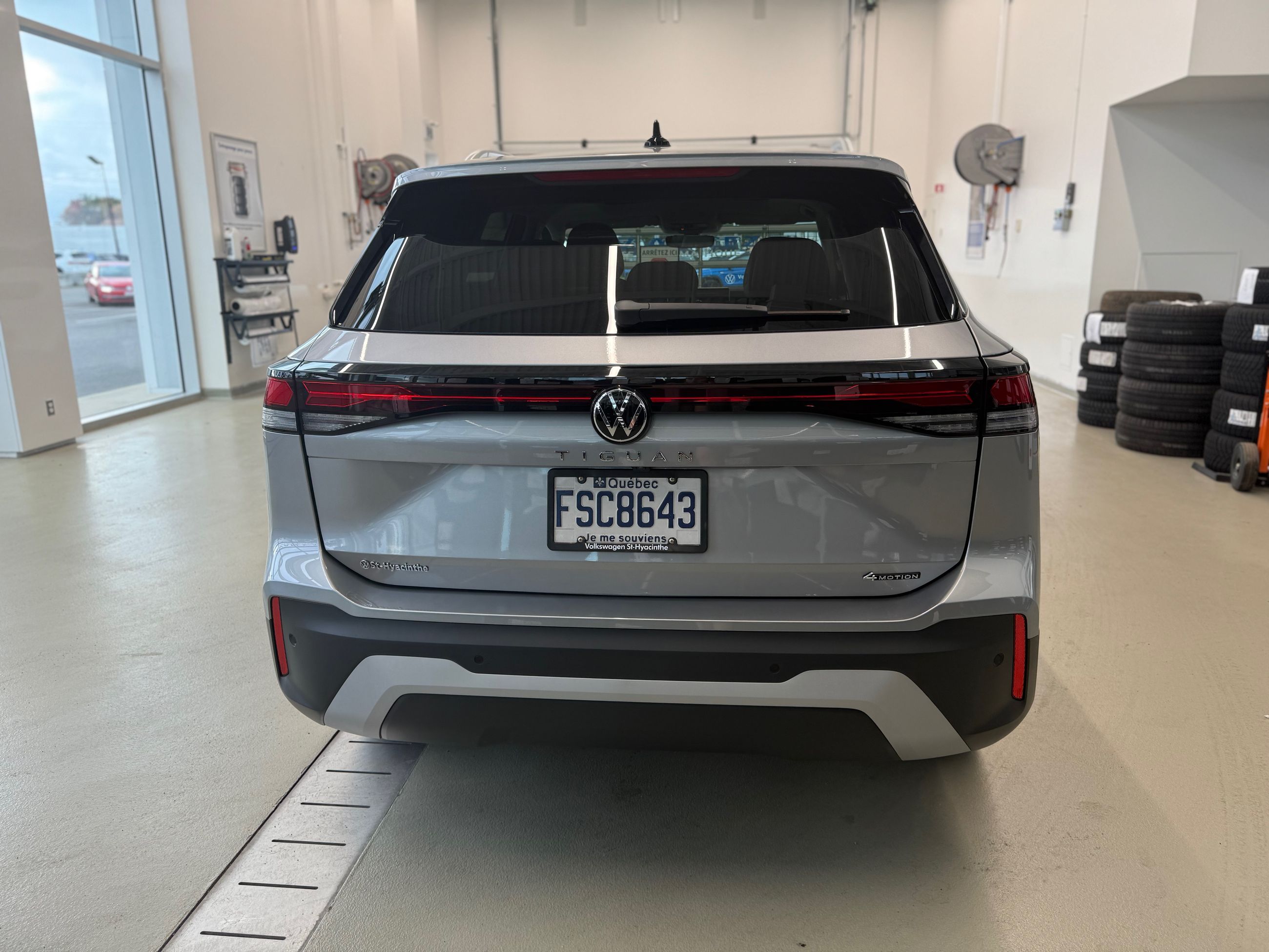 2025 Volkswagen Tiguan Comfortline DEMO SPECIAL
