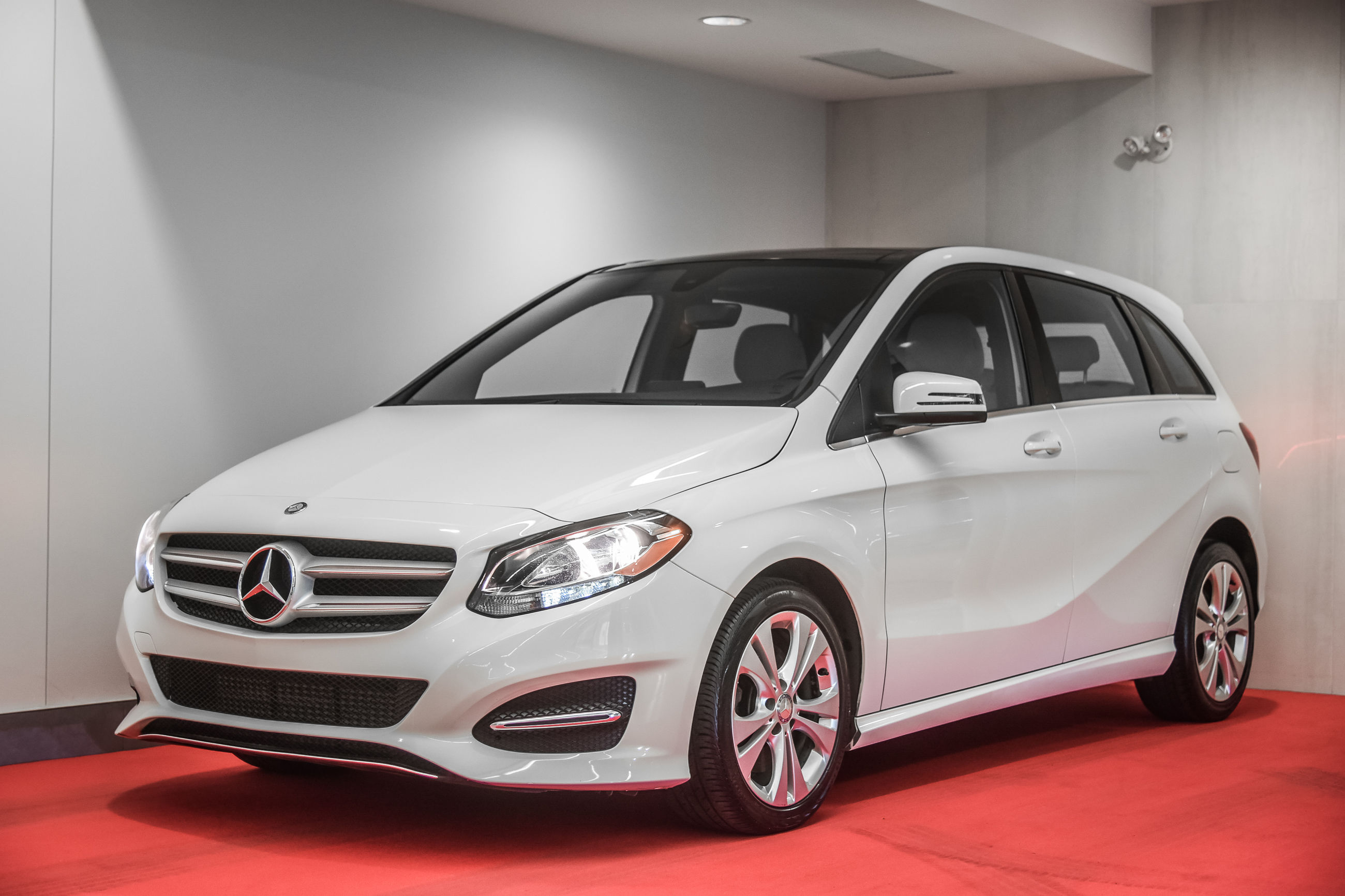 Pre-owned 2016 Mercedes-Benz B-Class B 250 Sports Tourer For Sale ...