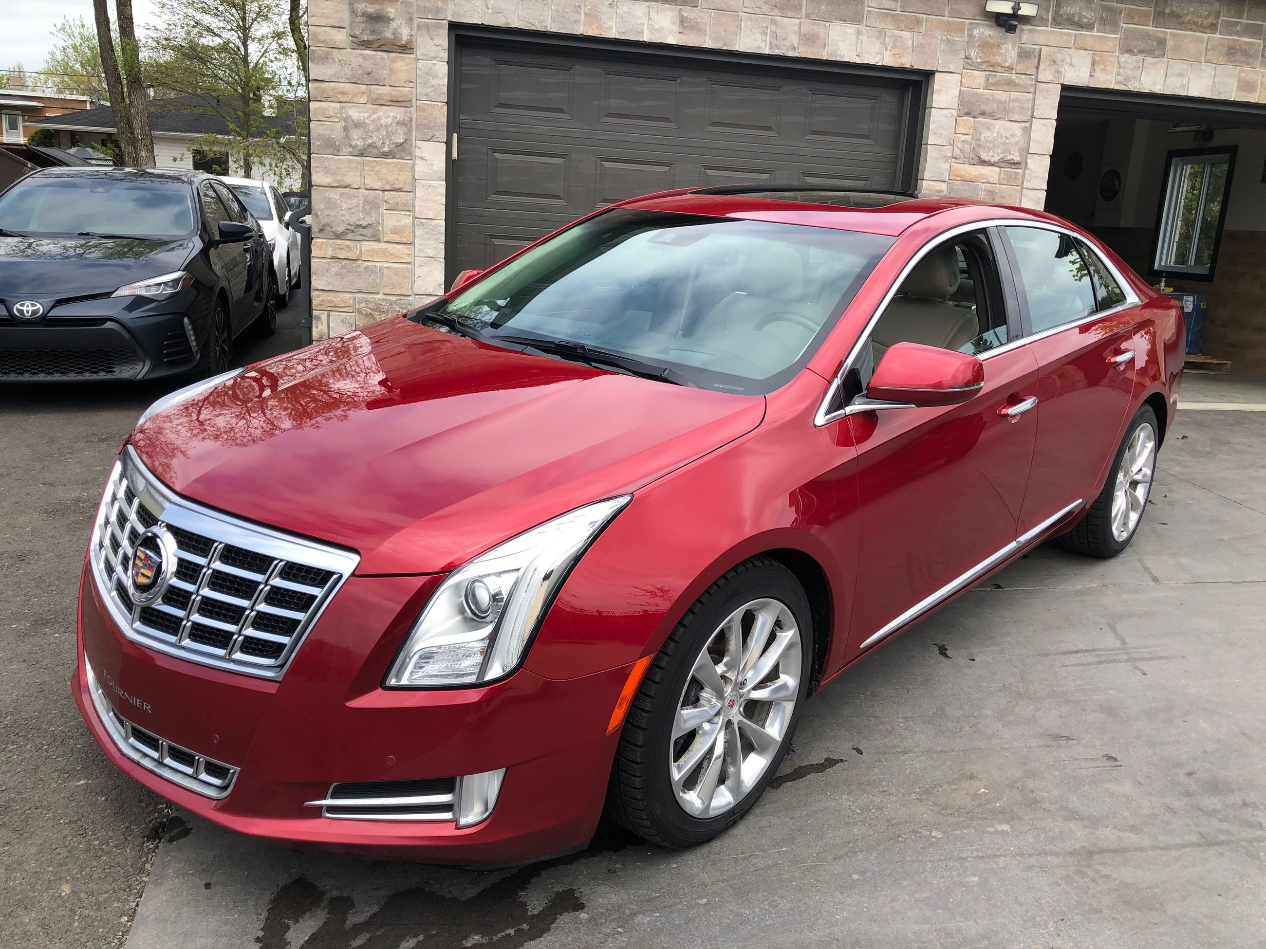 Automobiles Desjardins Cadillac XTS Premium Collection XTS4 2013 d