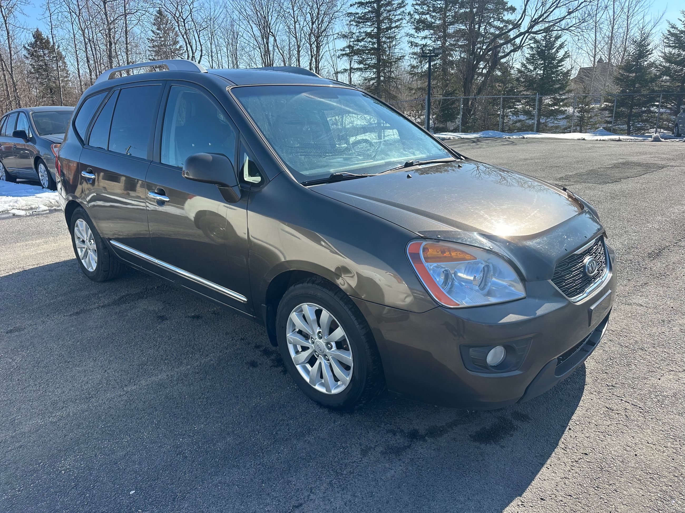 2012 Kia Rondo EX V6
