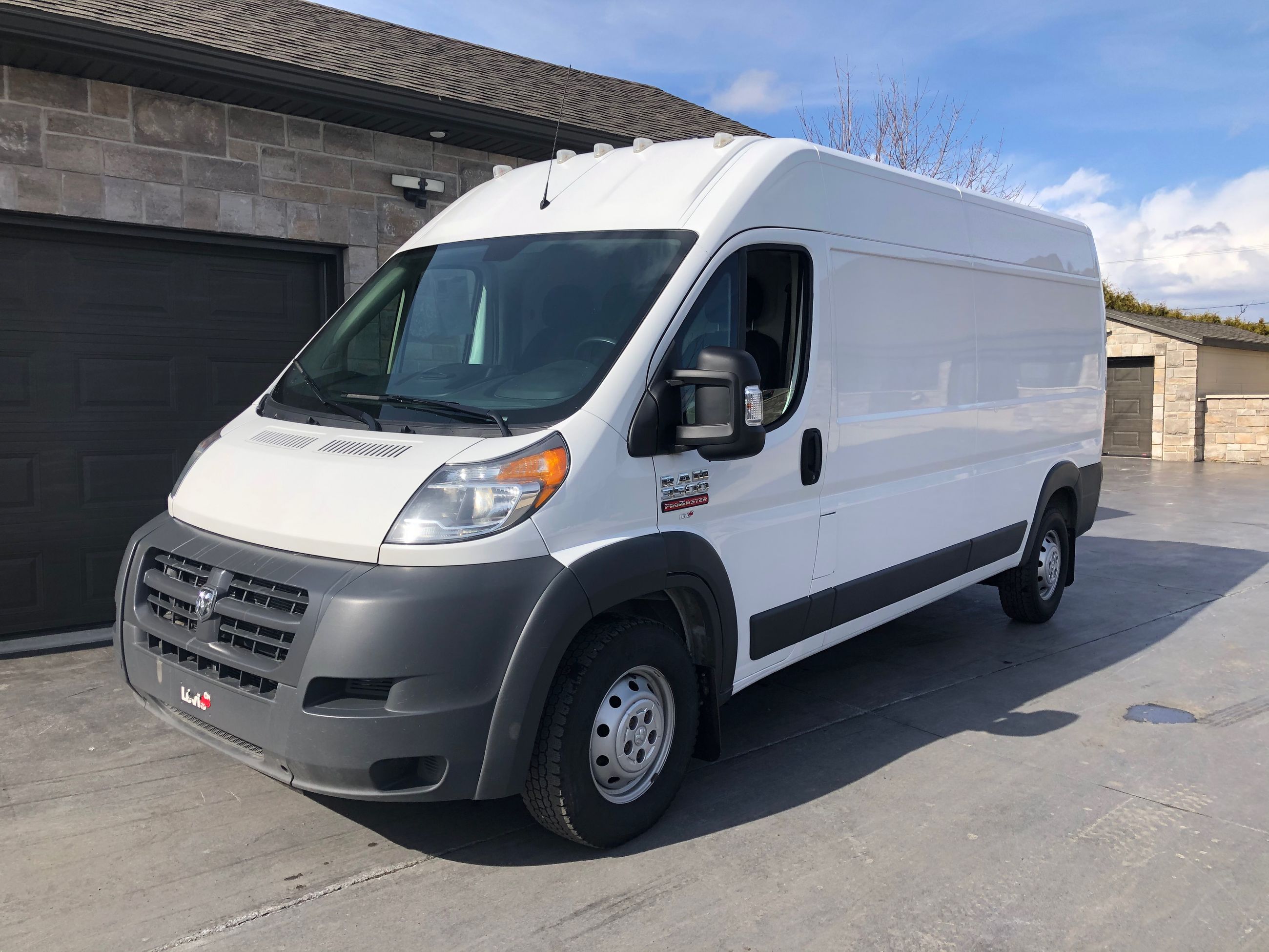 2015 ram cargo van