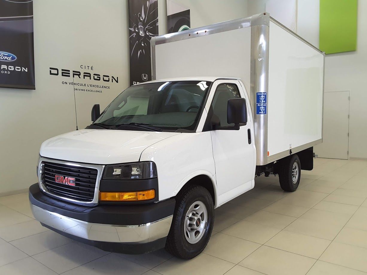 2019 gmc savana commercial cutaway