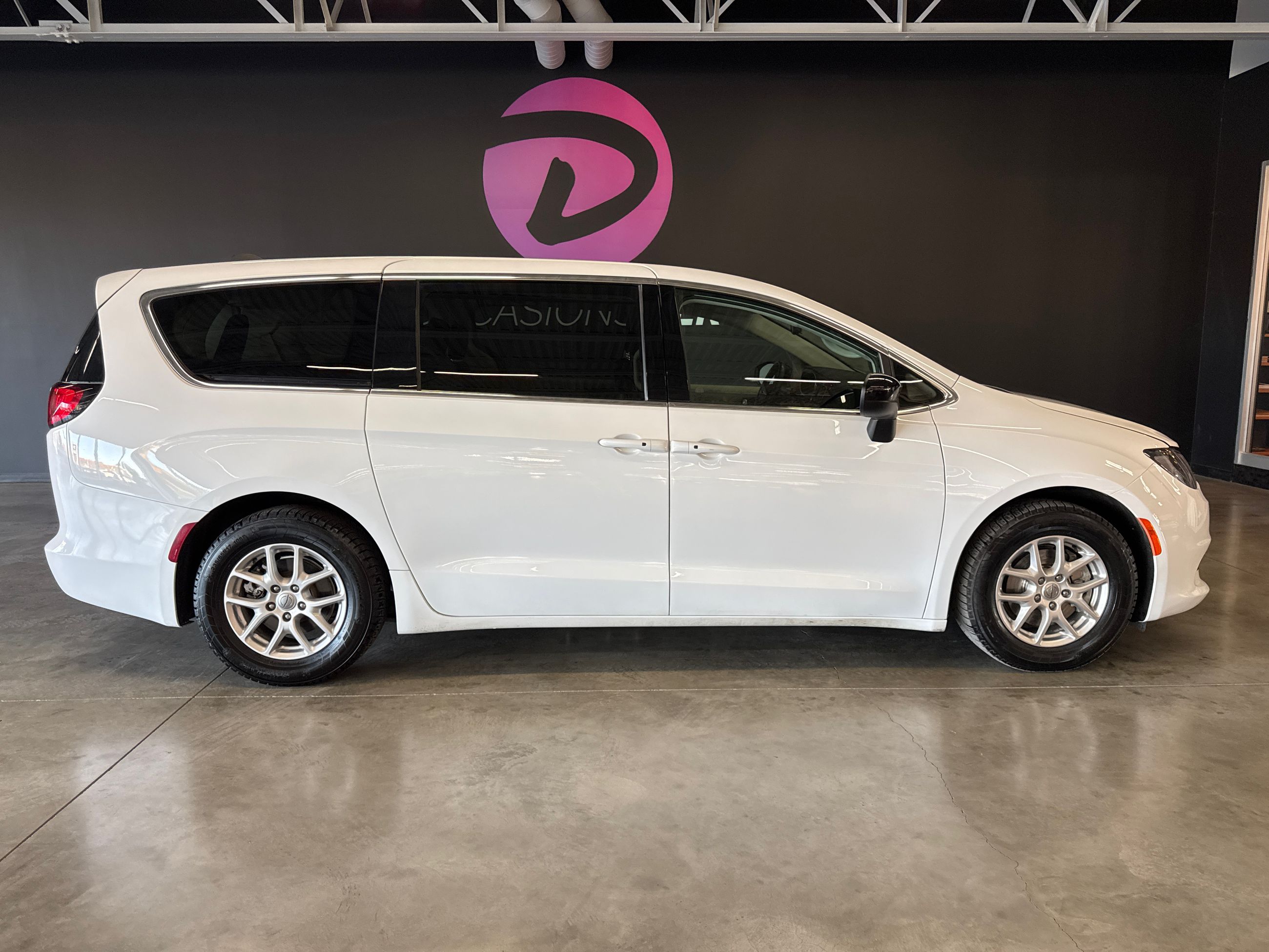 2024 Chrysler Grand Caravan SXT