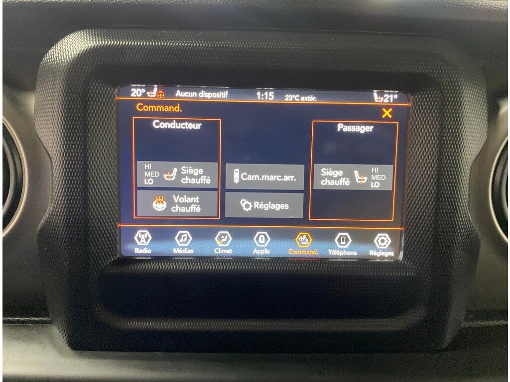Jeep Wrangler Unlimited 2021 - Image 2