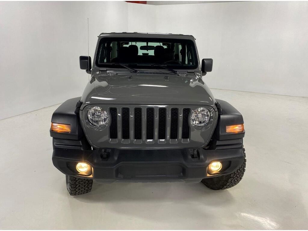 Jeep Wrangler 2-Door 2023 - Image 3