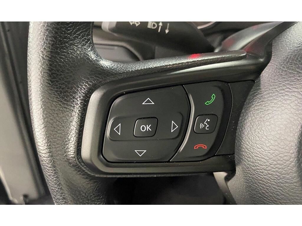 Jeep Wrangler 2-Door 2023 - Image 6