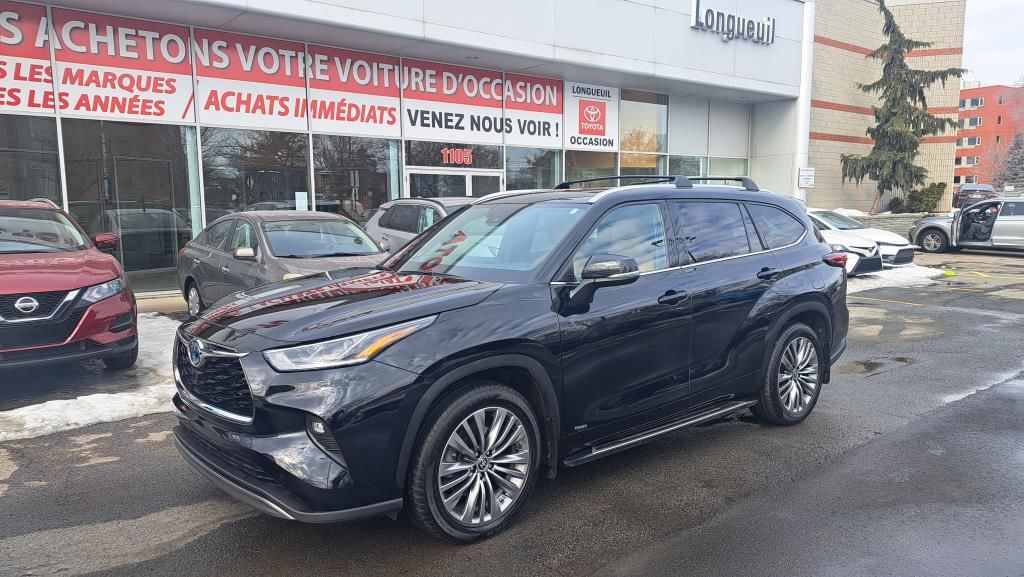 Longueuil Toyota Neuf in Longueuil | 2022 Toyota Highlander Hybrid 