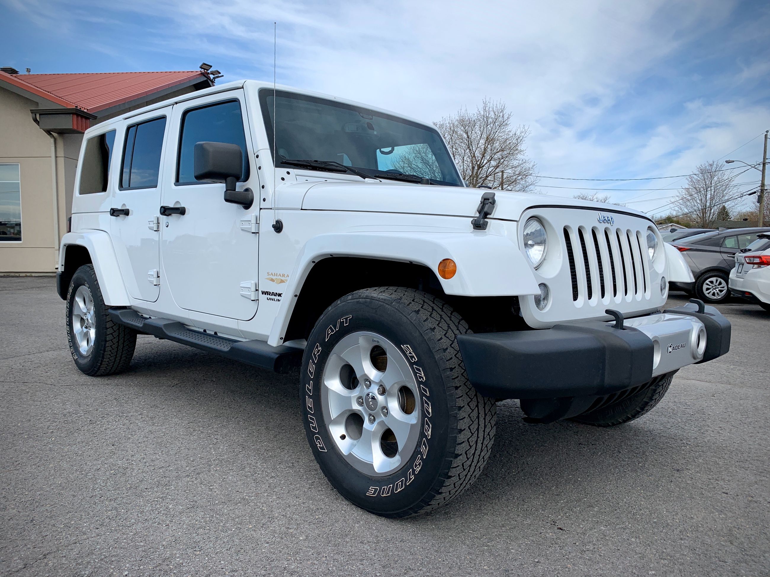 Nadeau Automobiles | Jeep Wrangler Unlimited Sahara 4X4 2 ...