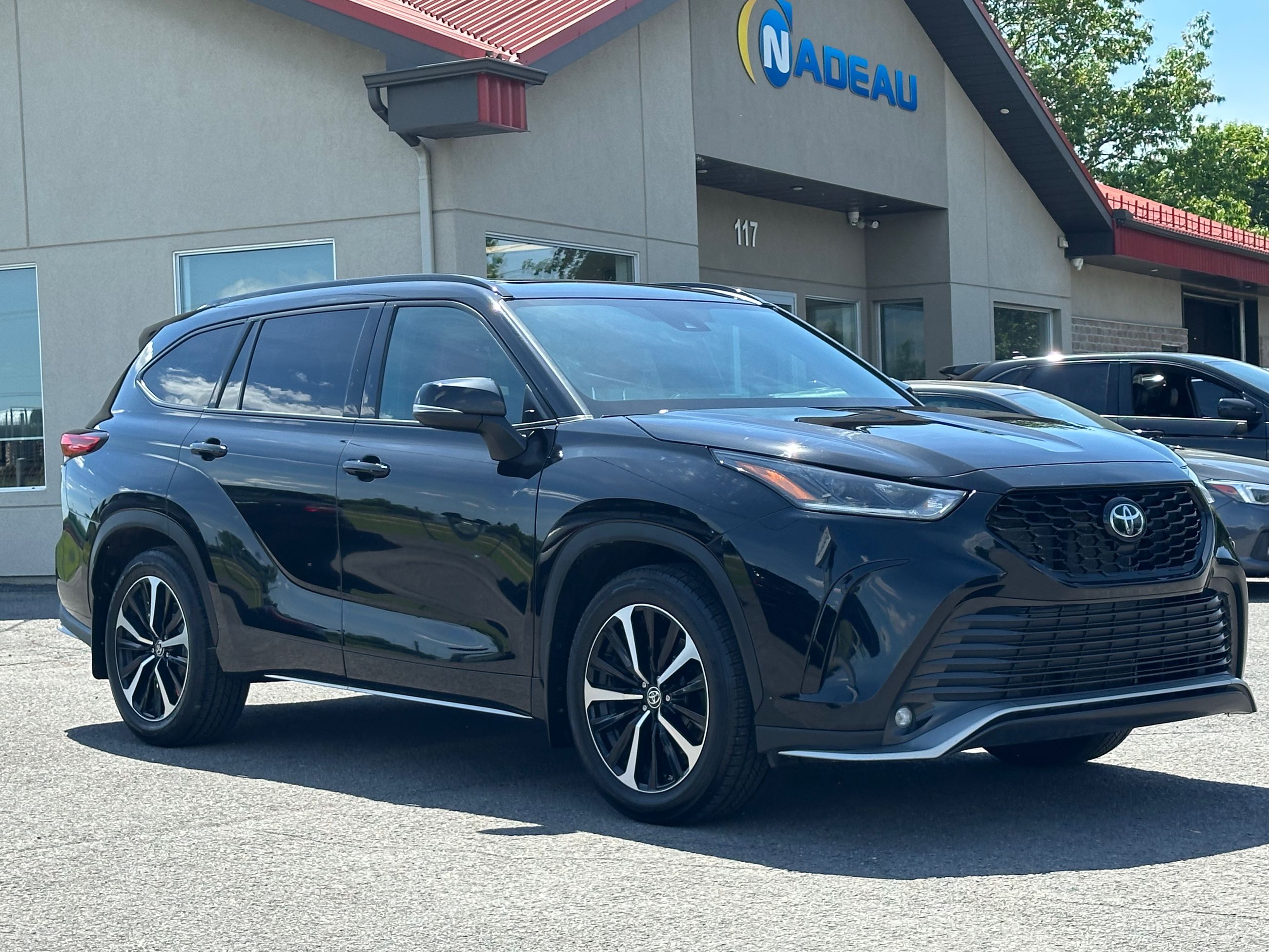 2022 Toyota Highlander XSE AWD 7 PASSAGERS CUIR
