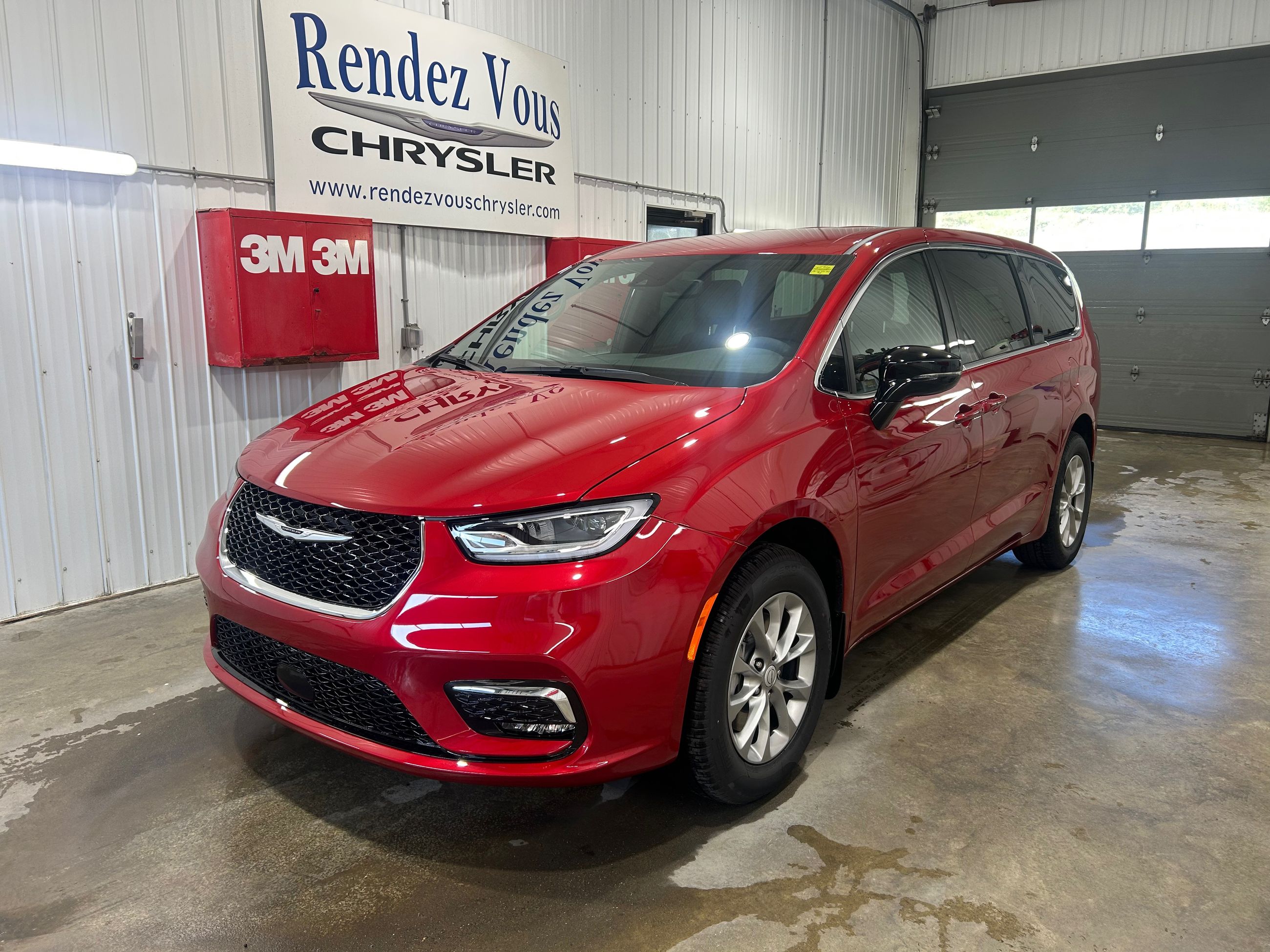 2026 Chrysler Pacifica SELECT AWD