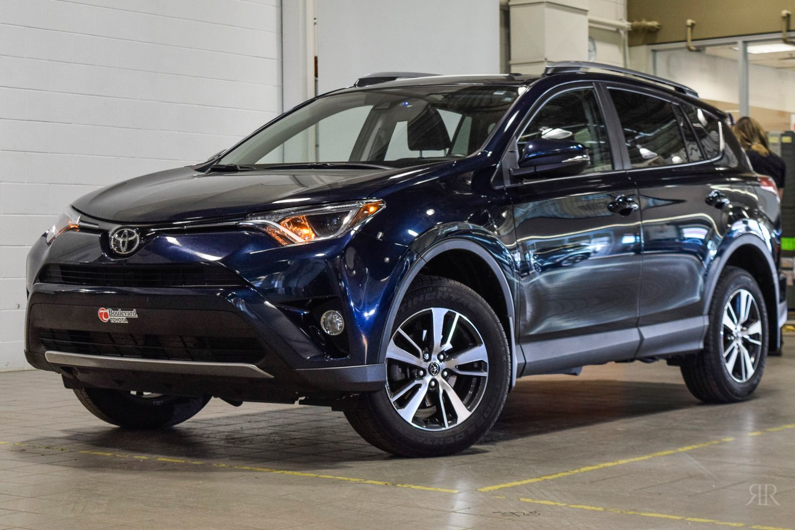 Boulevard Toyota Toyota Rav4 2017 D Occasion A Quebec