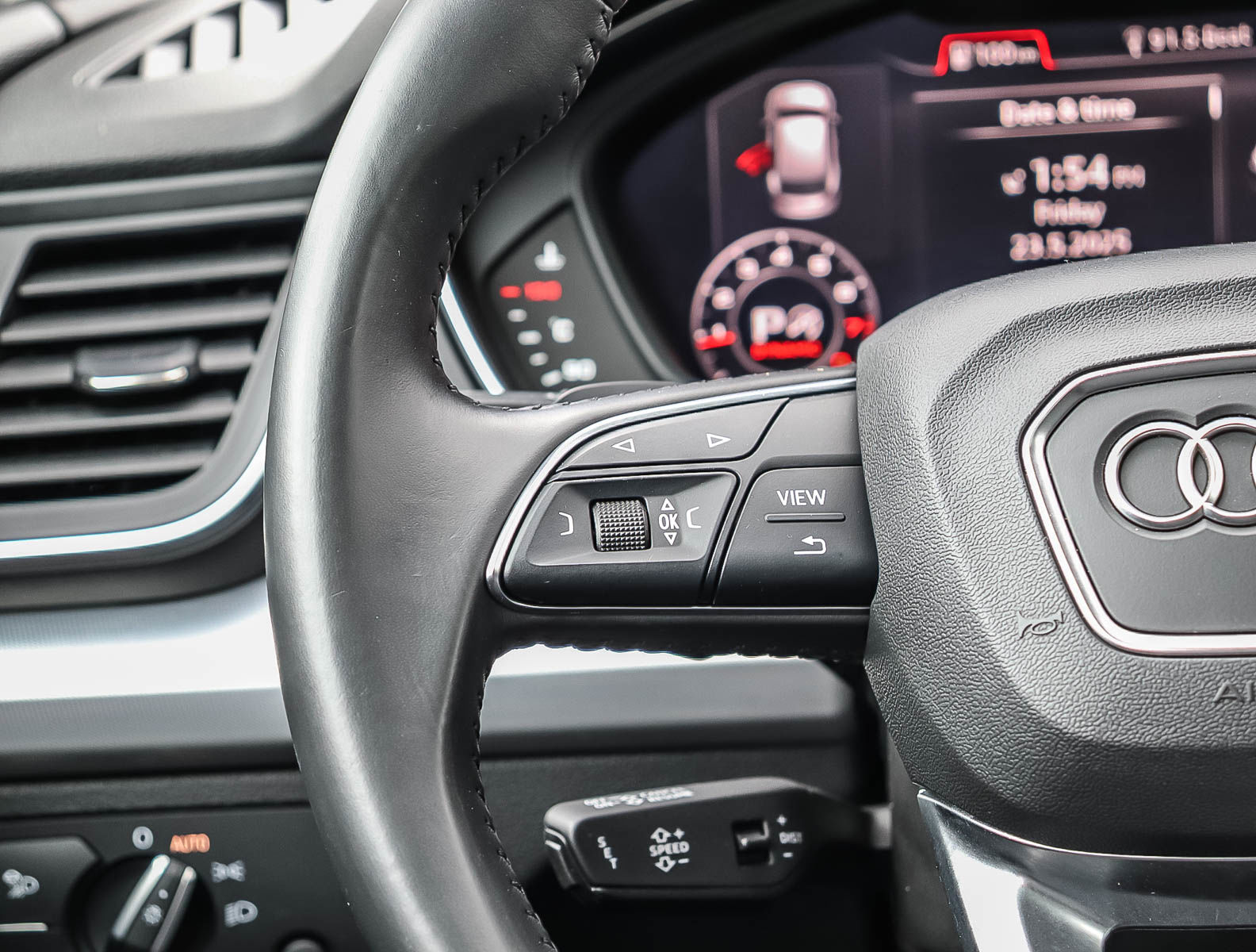 2018 Audi Q5 2.0T Technik