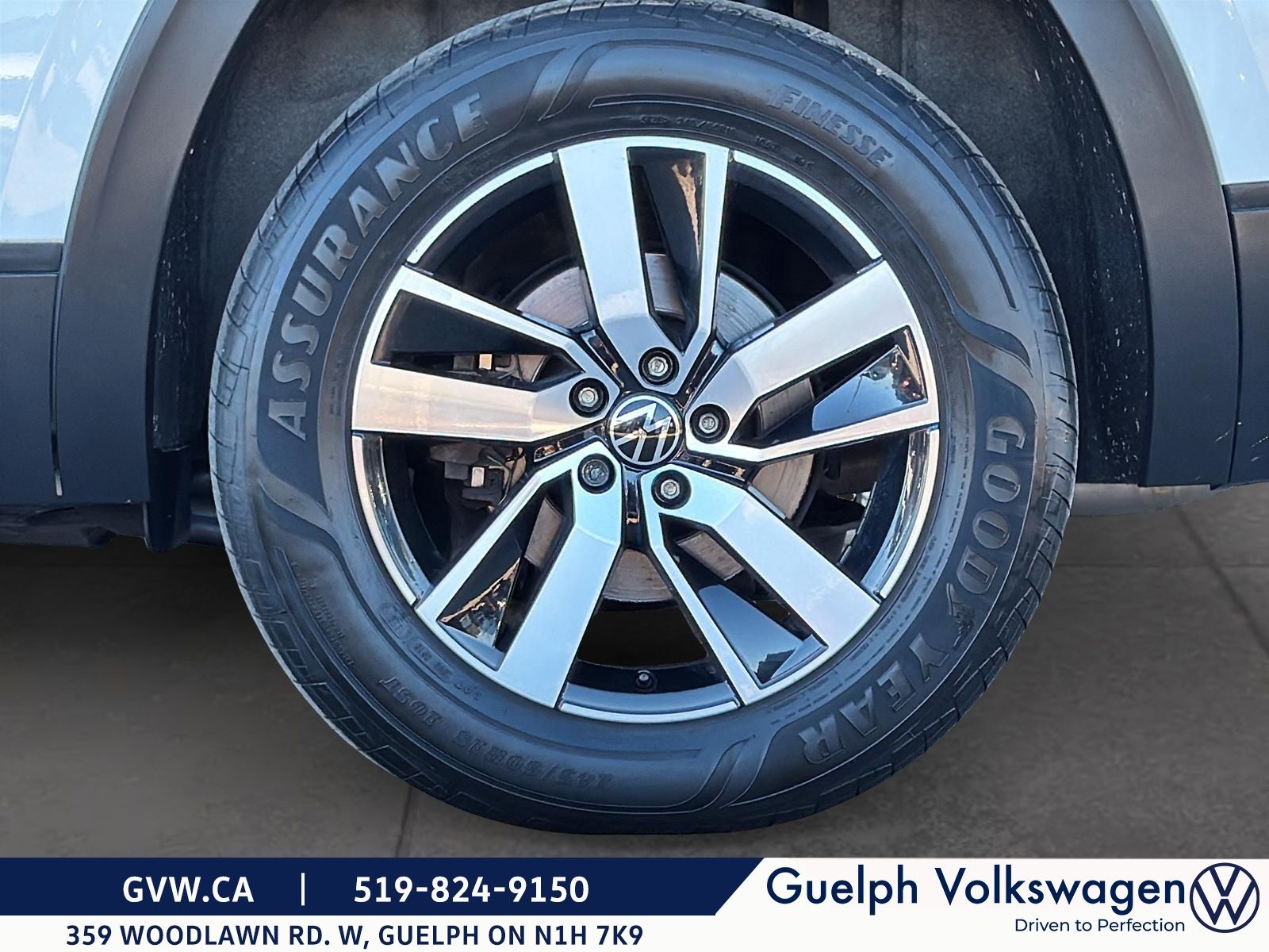 Photo 2022 Volkswagen Atlas Comfortline | NEW TIRES | NEW BRAKES #7