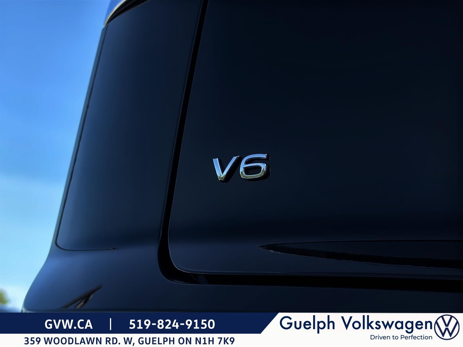 Photo 2023 Volkswagen Atlas Cross Sport Execline | No Accidents | One Owner #8