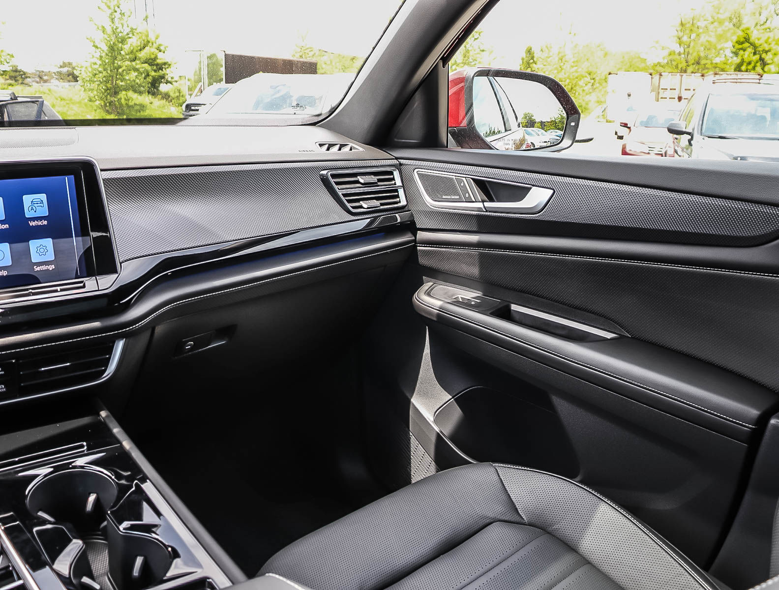 2024 Volkswagen Atlas Cross Sport Highline | No Accidents | Black Alloy Package