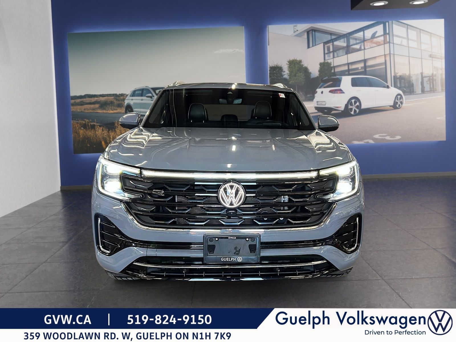 Photo 2024 Volkswagen Atlas Cross Sport Execline | No Accidents | Low KM #2