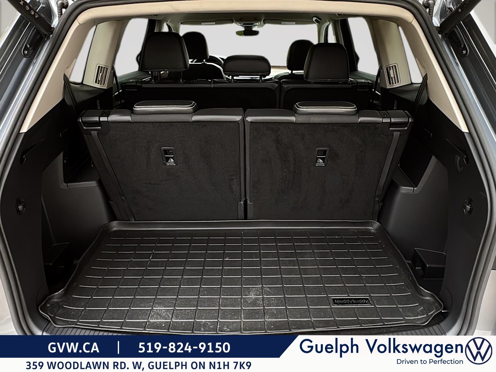 Photo 2024 Volkswagen Atlas Comfortline | No Accidents | Low KM #6