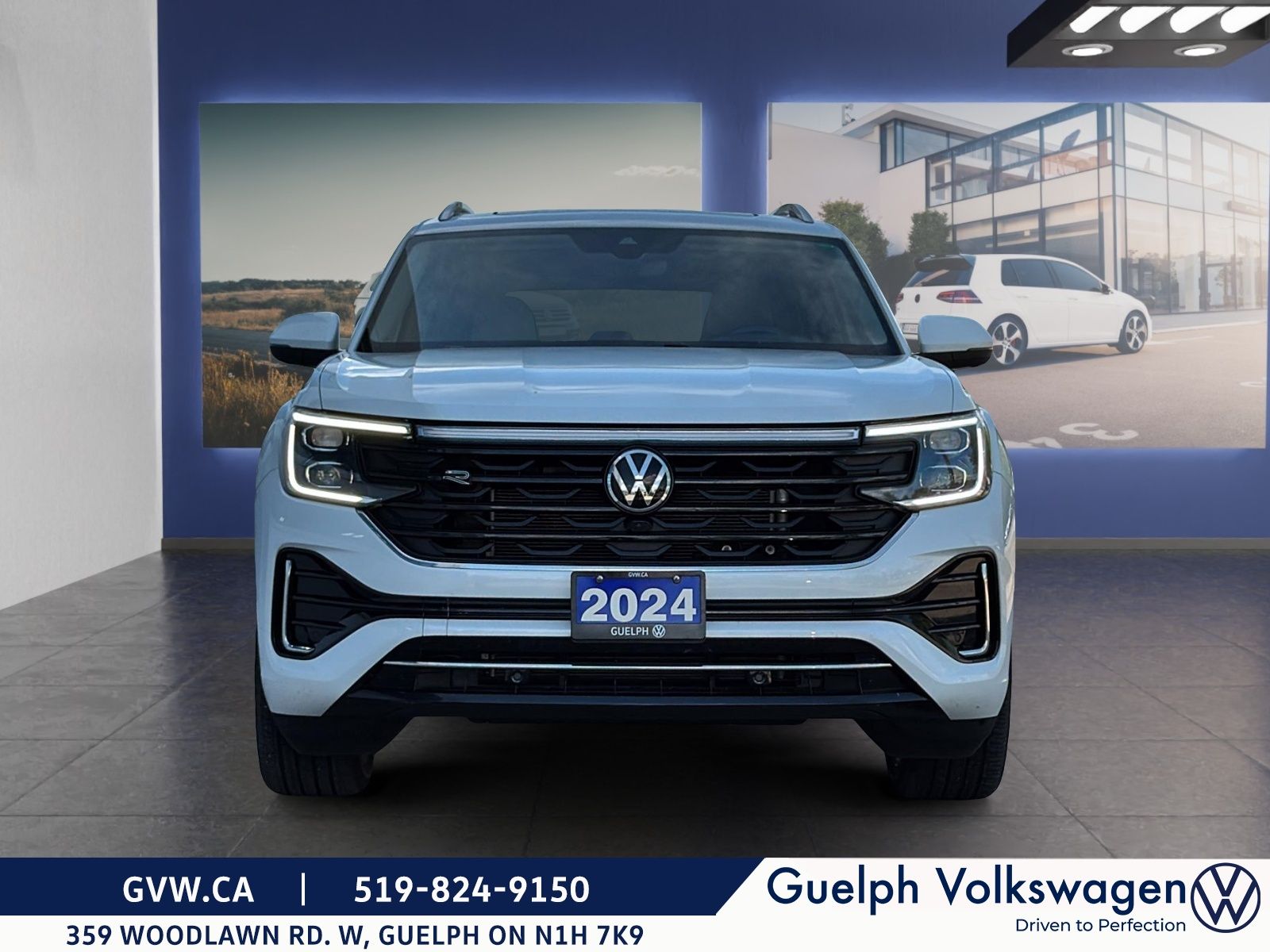 Photo 2024 Volkswagen Atlas Execline | No Accidents | One Owner #2