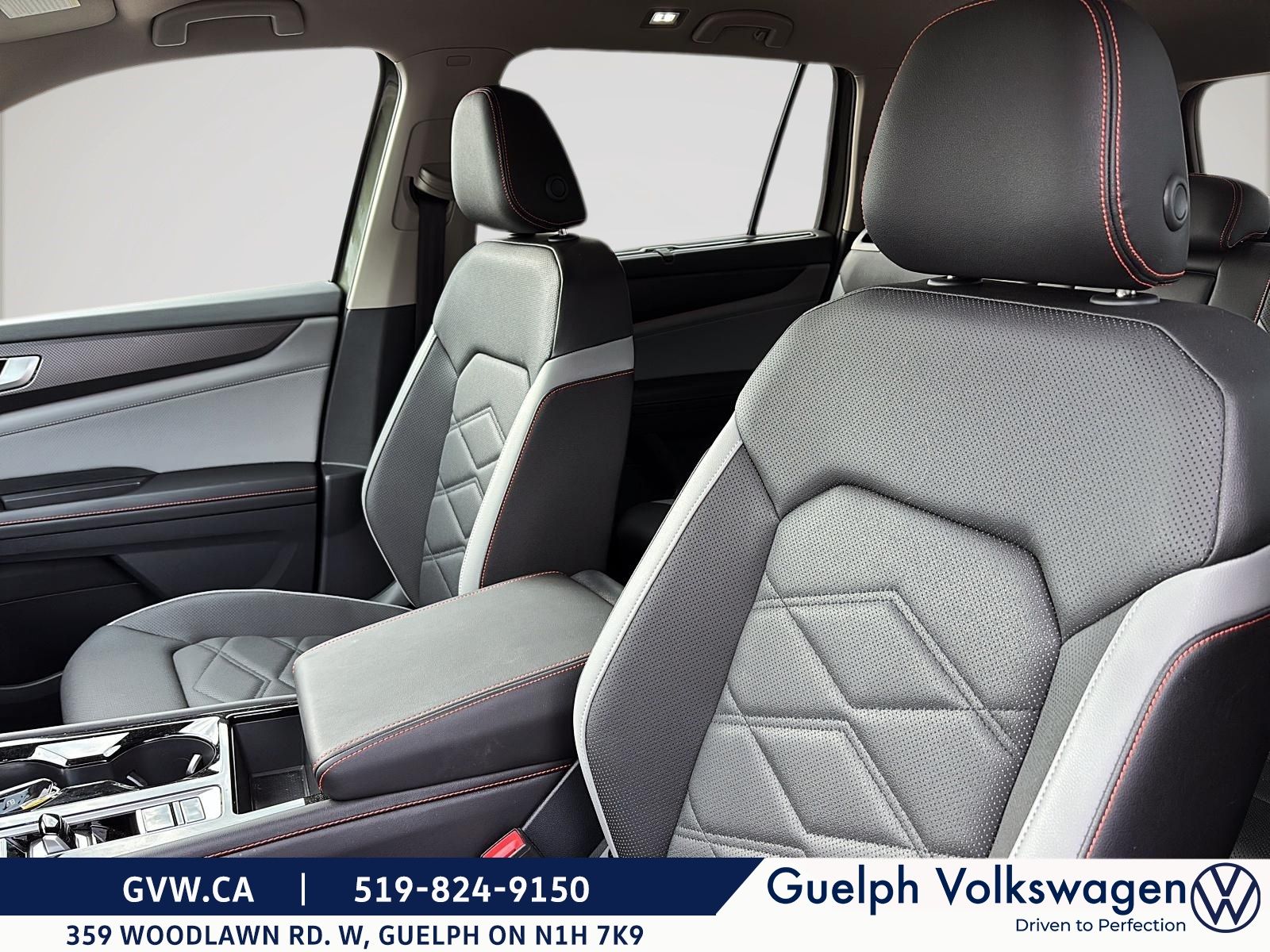 Volkswagen Atlas Peak Edition 2.0T | No Accidents | One Owner 2025