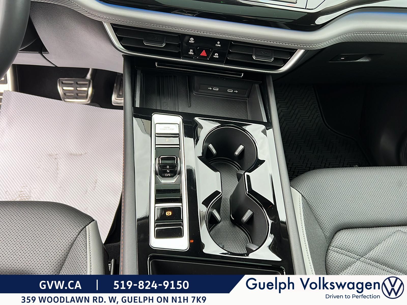 2025 Volkswagen Atlas 2.0T Peak Edition