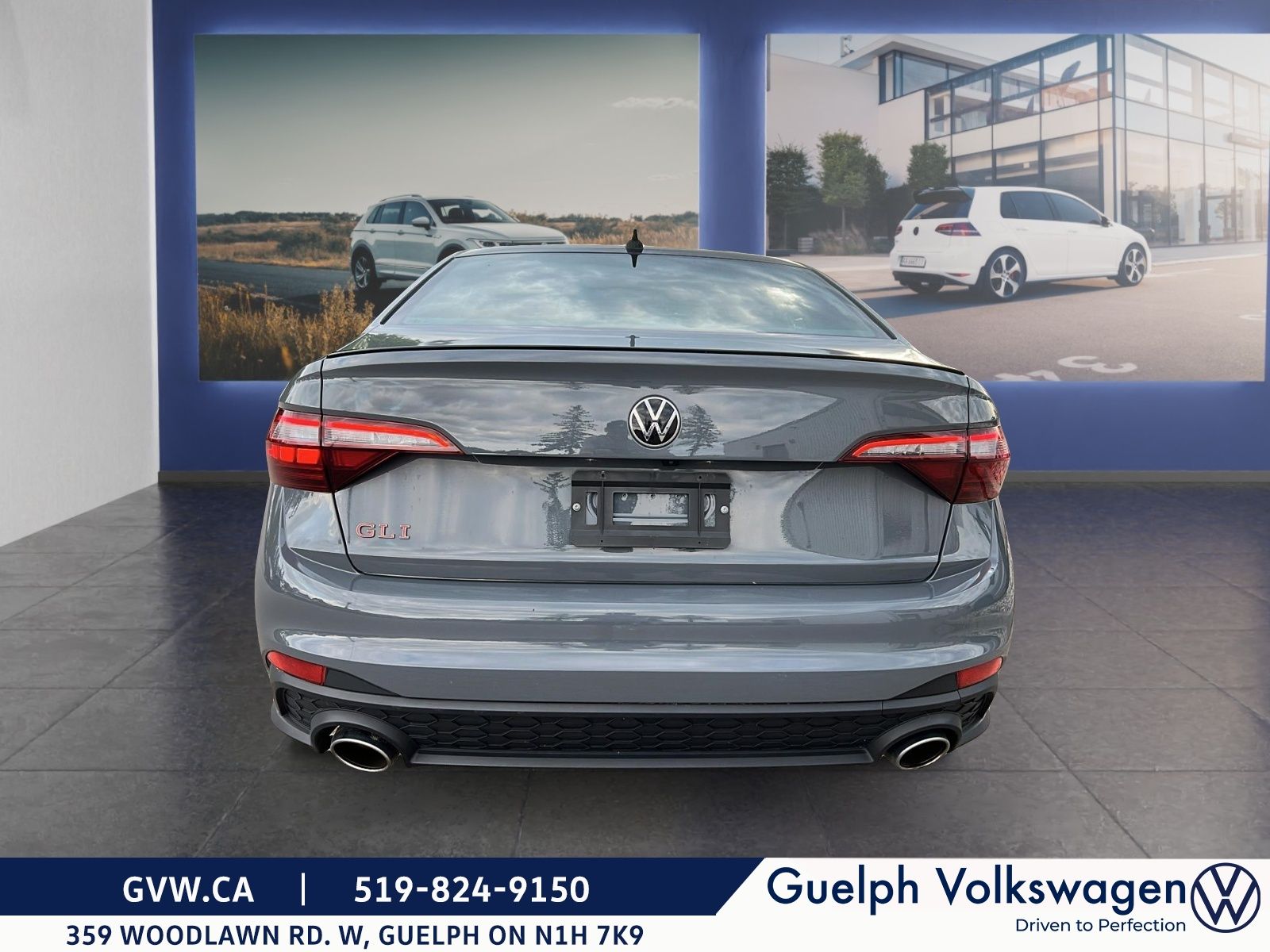 Photo 2024 Volkswagen Jetta GLI 40TH ANNIVERSARY | No Accidents | Low KM #3