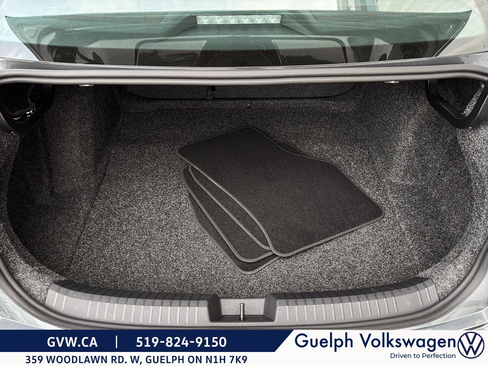 Photo 2026 Volkswagen JETTA HIGHLINE | Previous Demo Unit #6