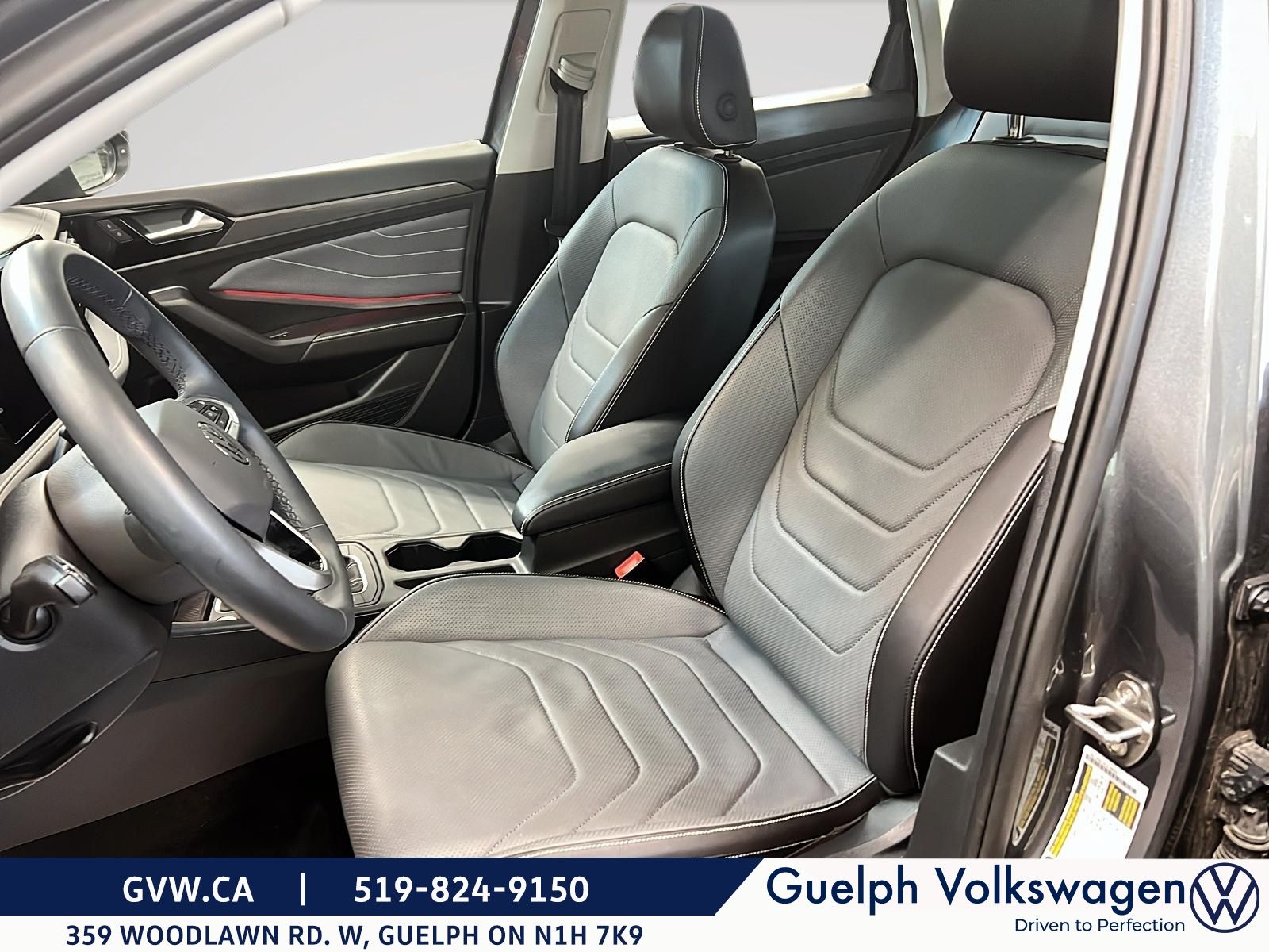 Photo 2025 Volkswagen JETTA HIGHLINE | No Accidents #8