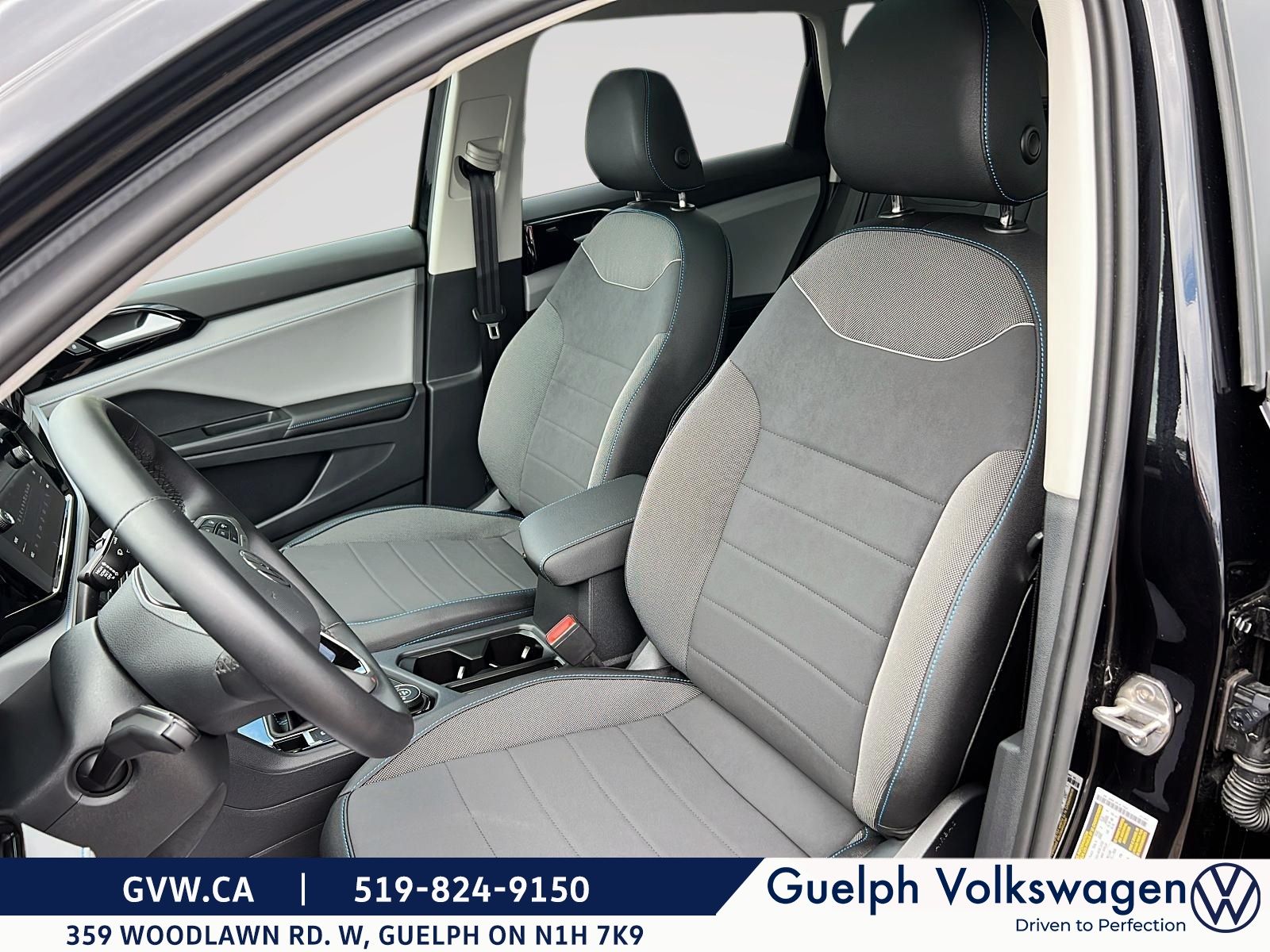 2024 Volkswagen Taos Comfortline Black Edition