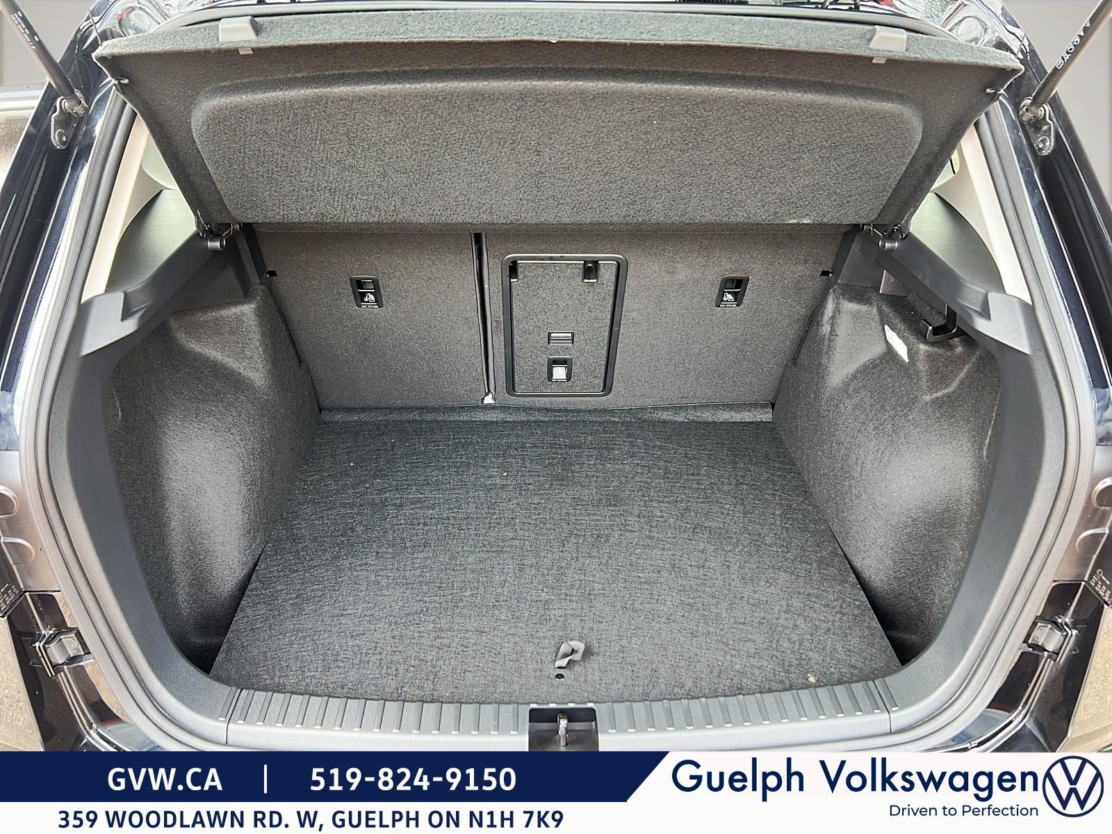2024 Volkswagen Taos Comfortline Black Edition