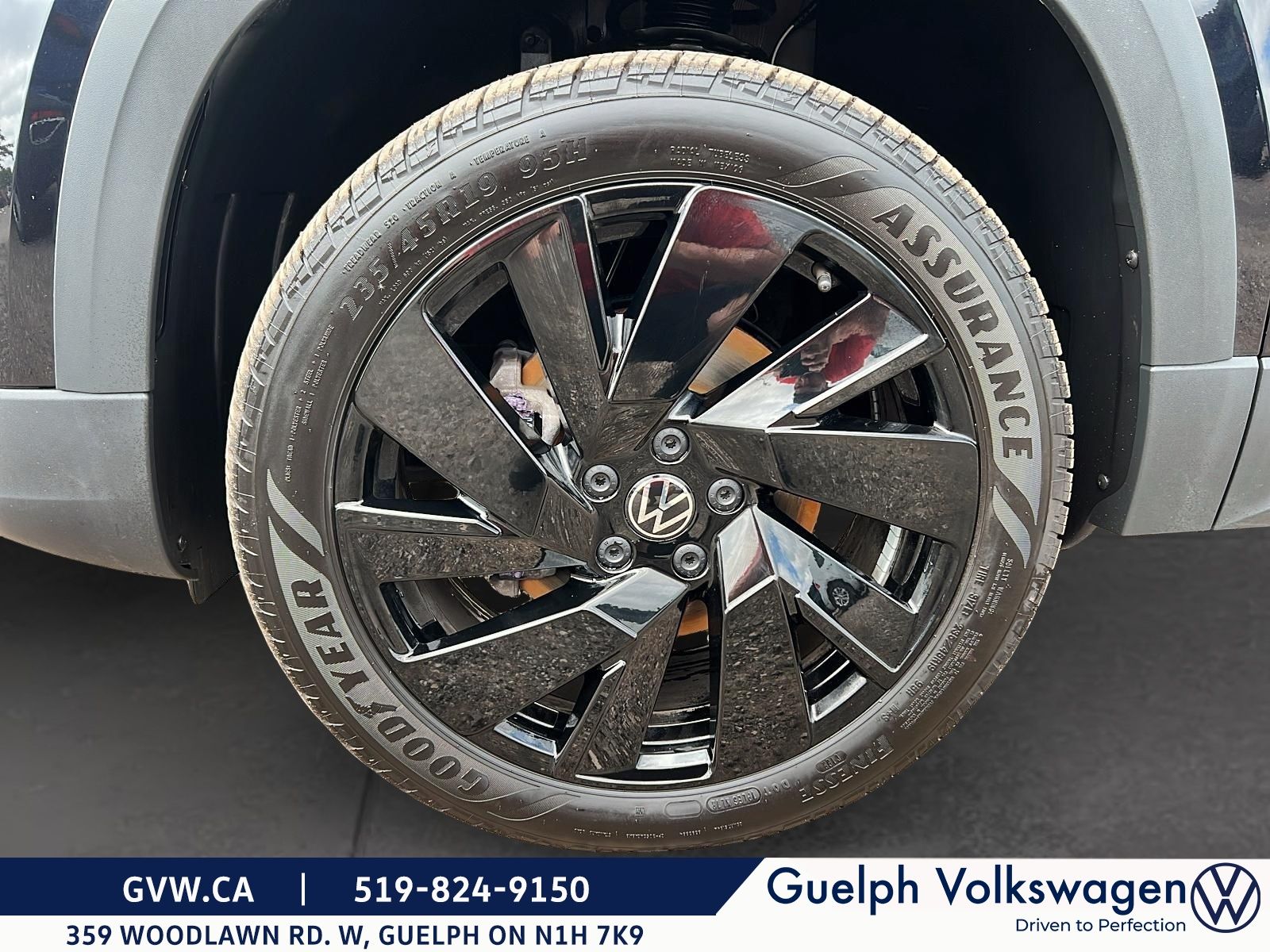 2024 Volkswagen Taos Comfortline Black Edition