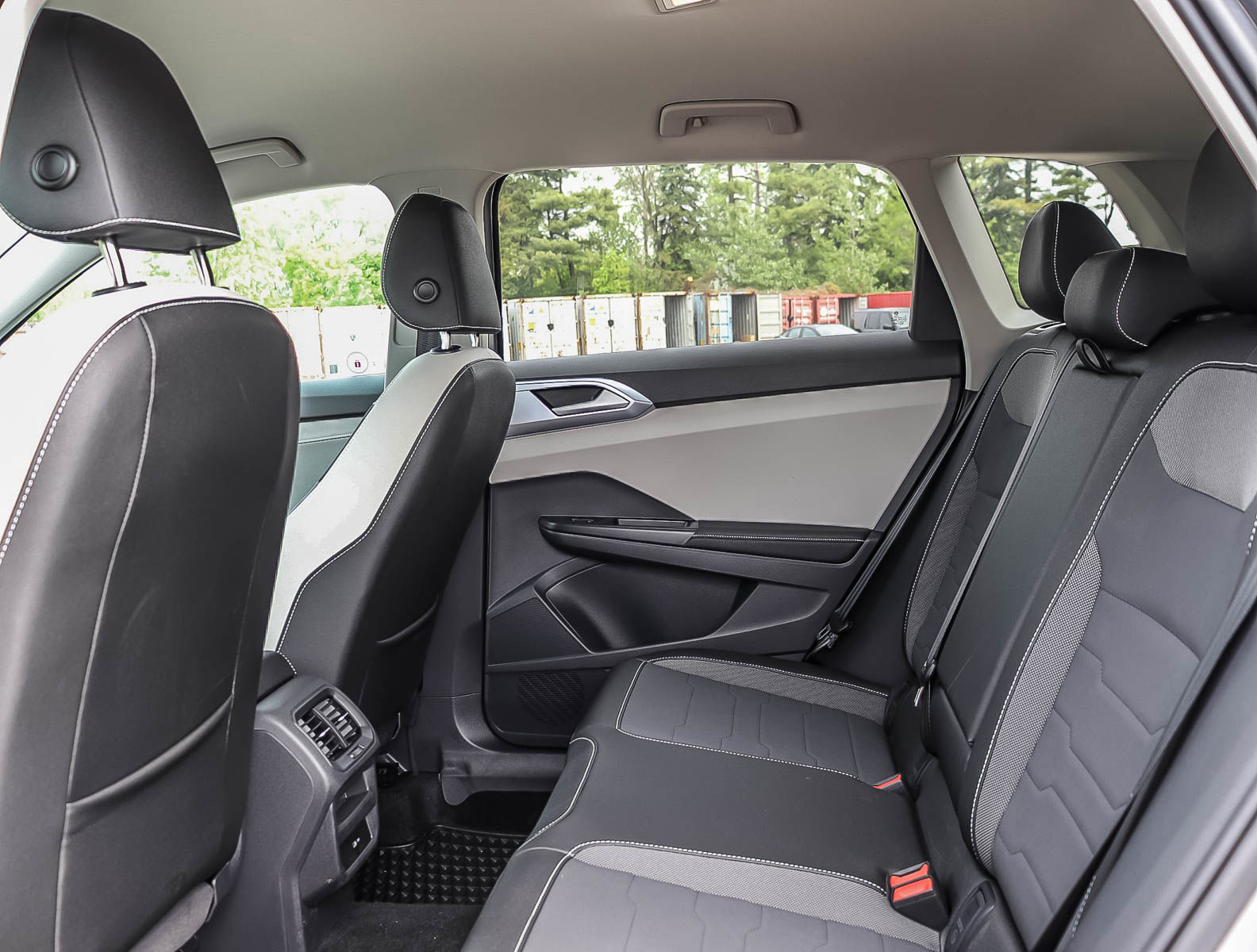 2025 Volkswagen Taos Comfortline