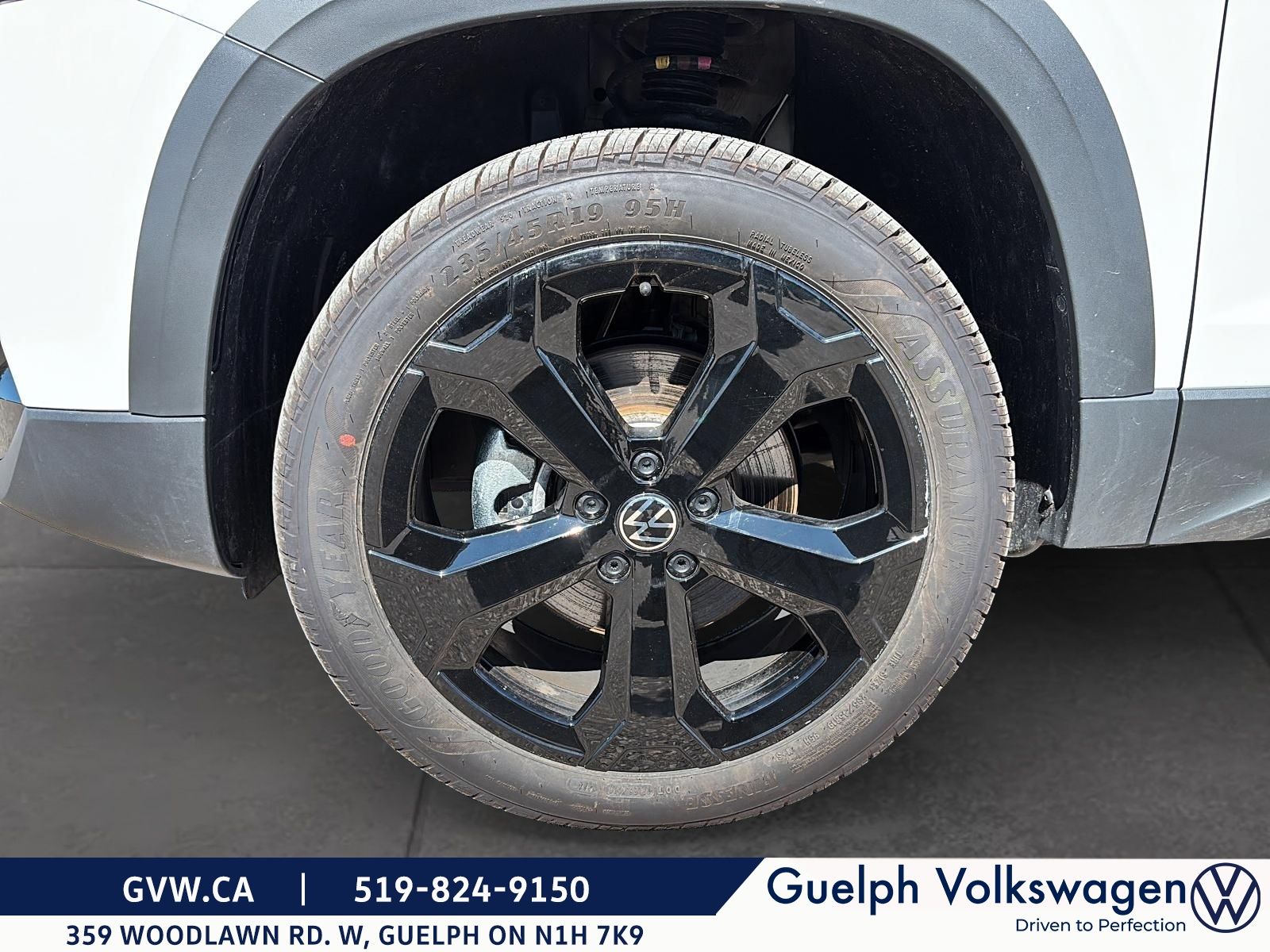 Volkswagen Taos Comfortline Black Edition | Previous Demo 2025