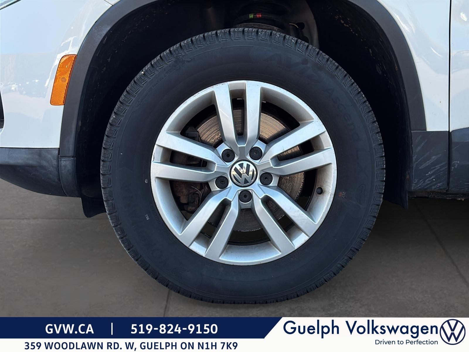 Photo Volkswagen TIGUAN 2.0T TRENDLINE 2013 #7