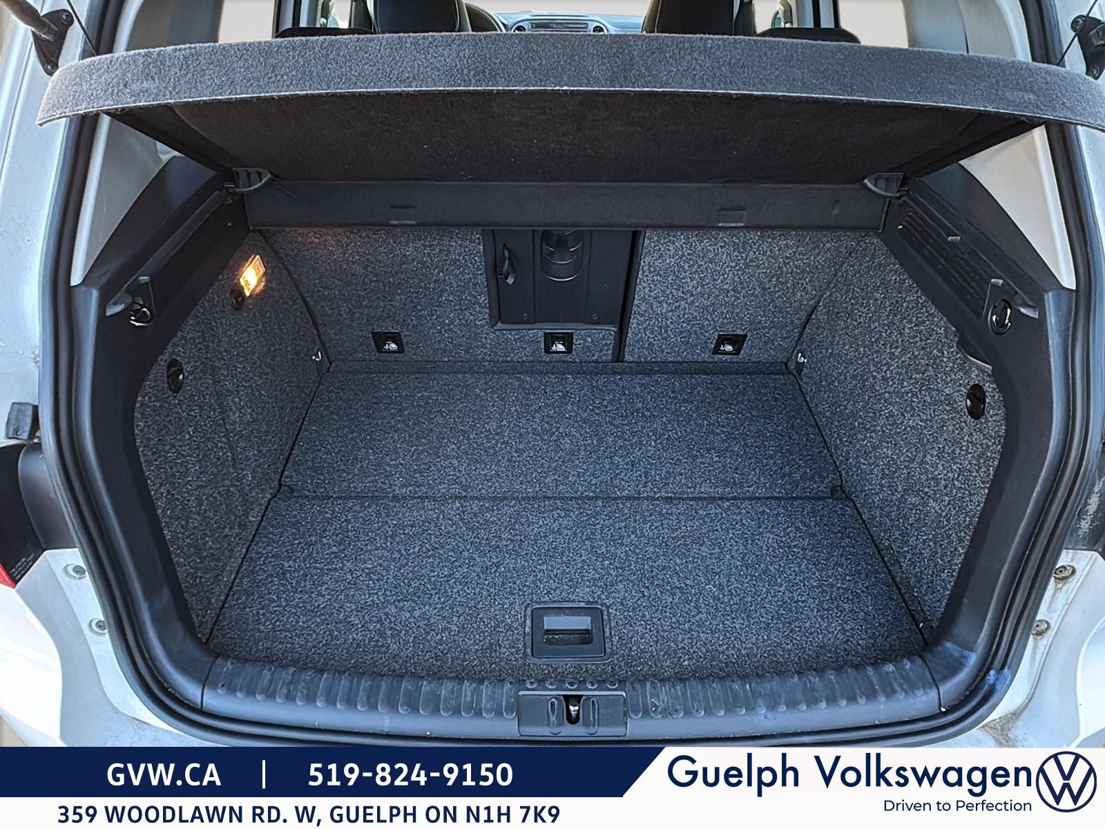 Photo Volkswagen TIGUAN 2.0T TRENDLINE 2013 #6