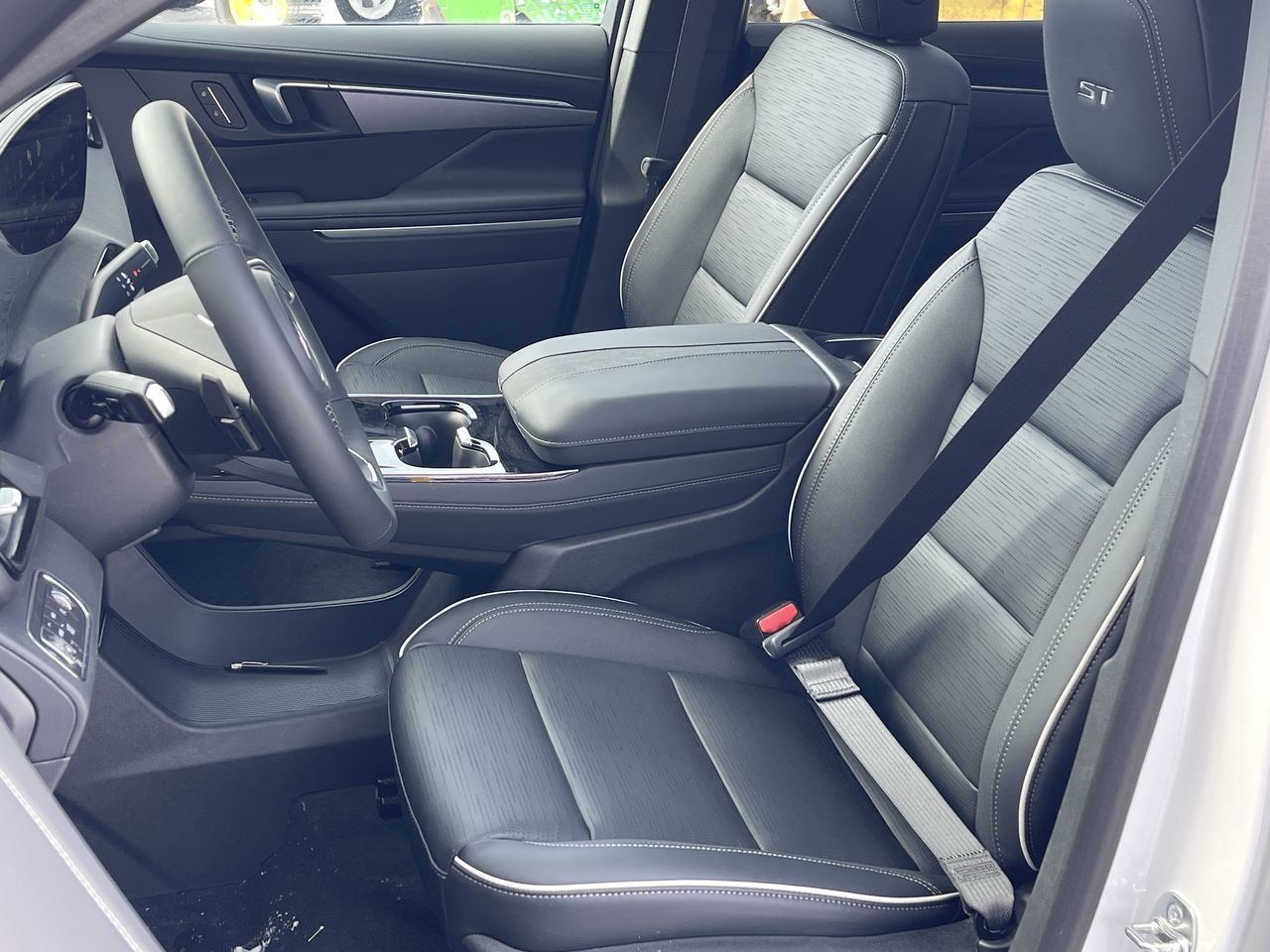 2025 Buick Enclave in Saint-Leonard, Quebec