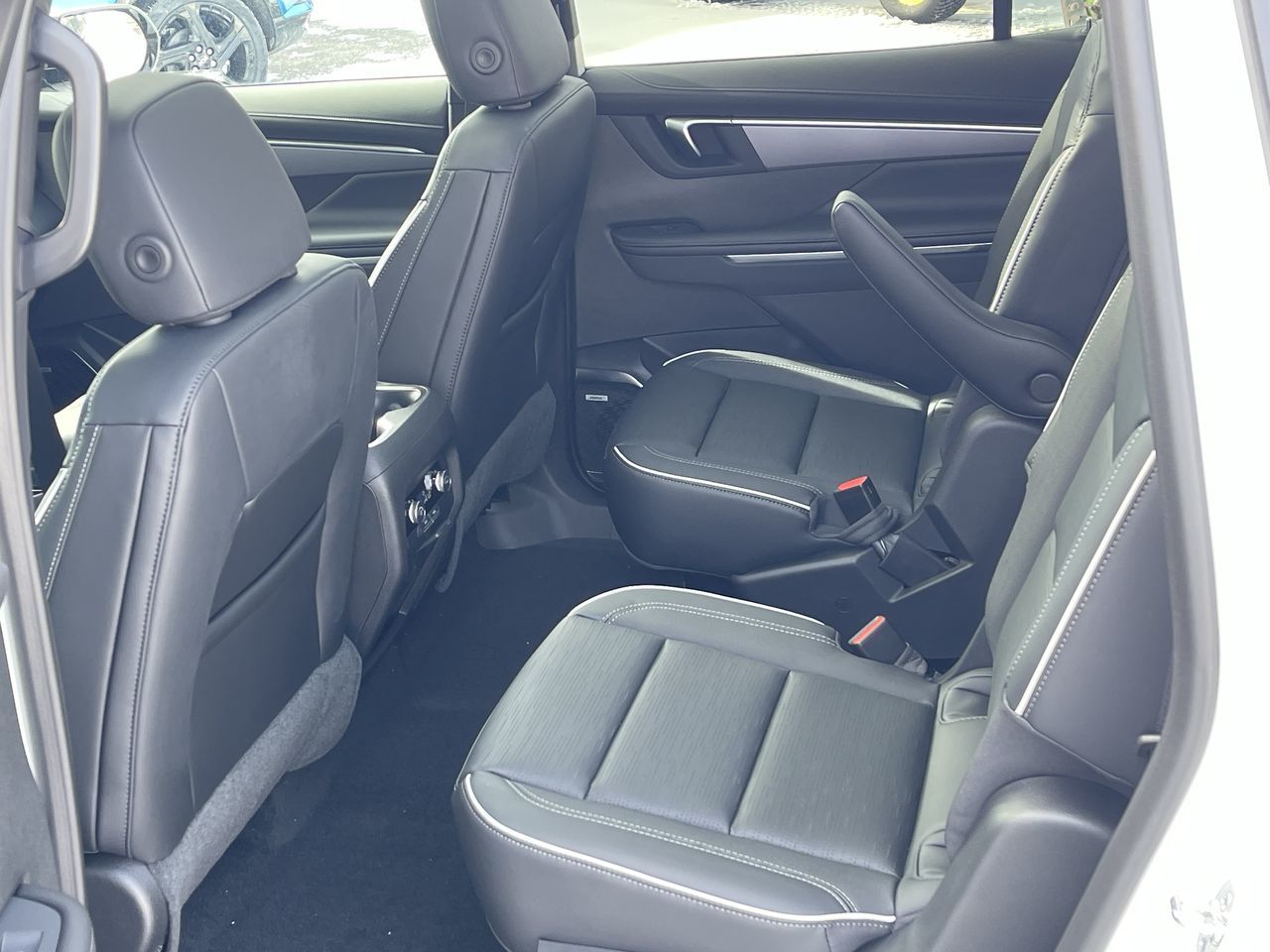 2025 Buick Enclave in Saint-Leonard, Quebec