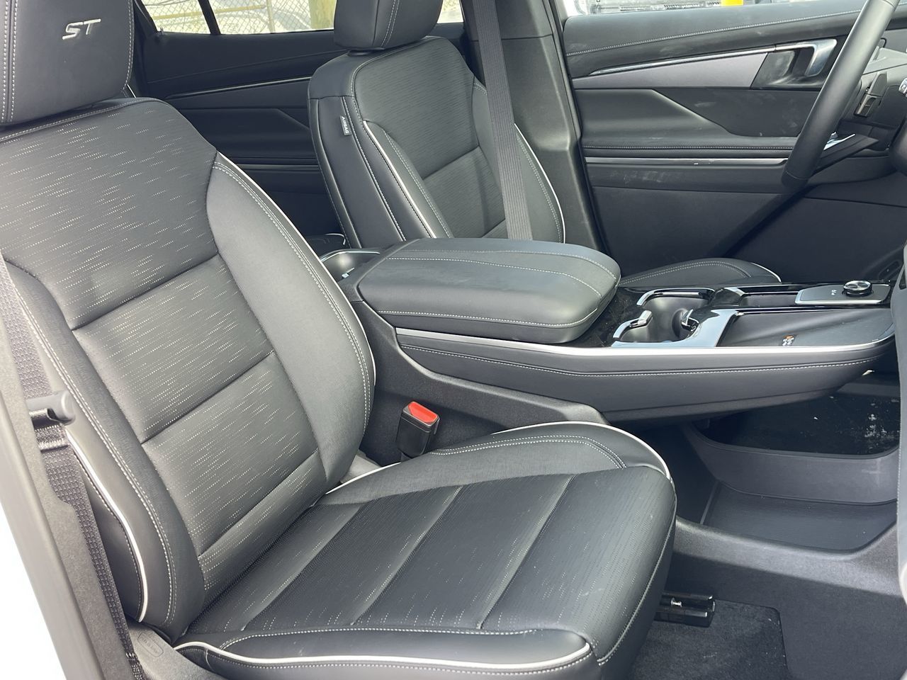 2025 Buick Enclave in Saint-Leonard, Quebec