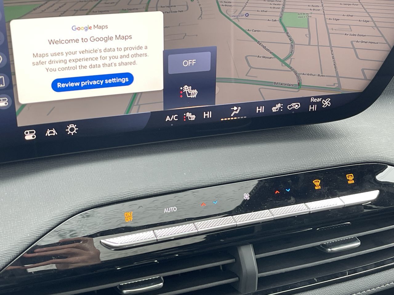 2025 Buick Enclave in Saint-Leonard, Quebec