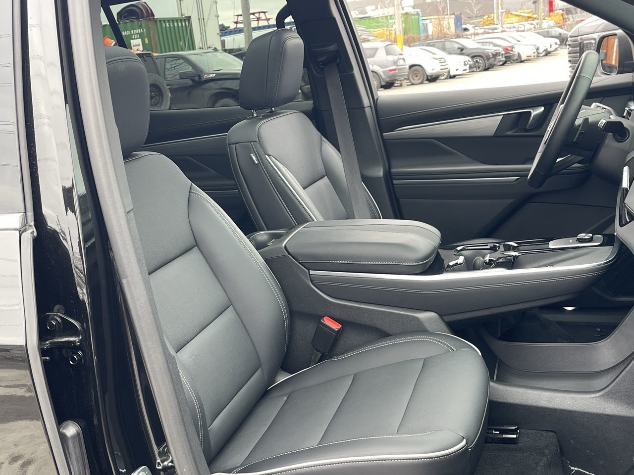 Buick Enclave  2025 à Saint-Léonard, Québec