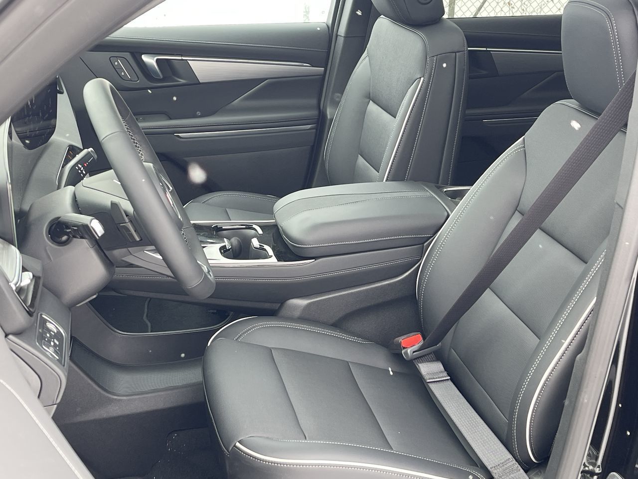 2025 Buick Enclave in Saint-Leonard, Quebec
